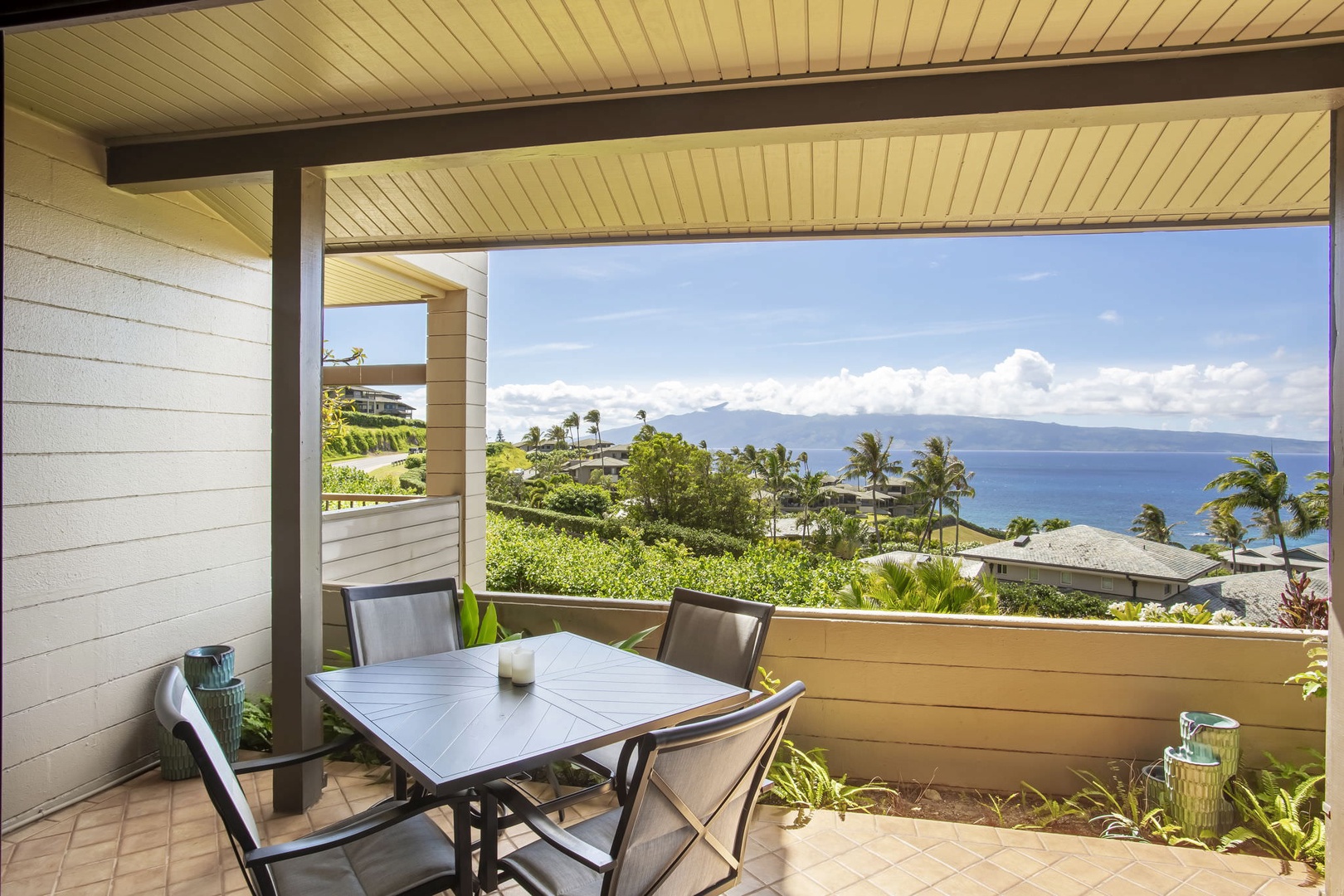 Balcony with outdoor dining