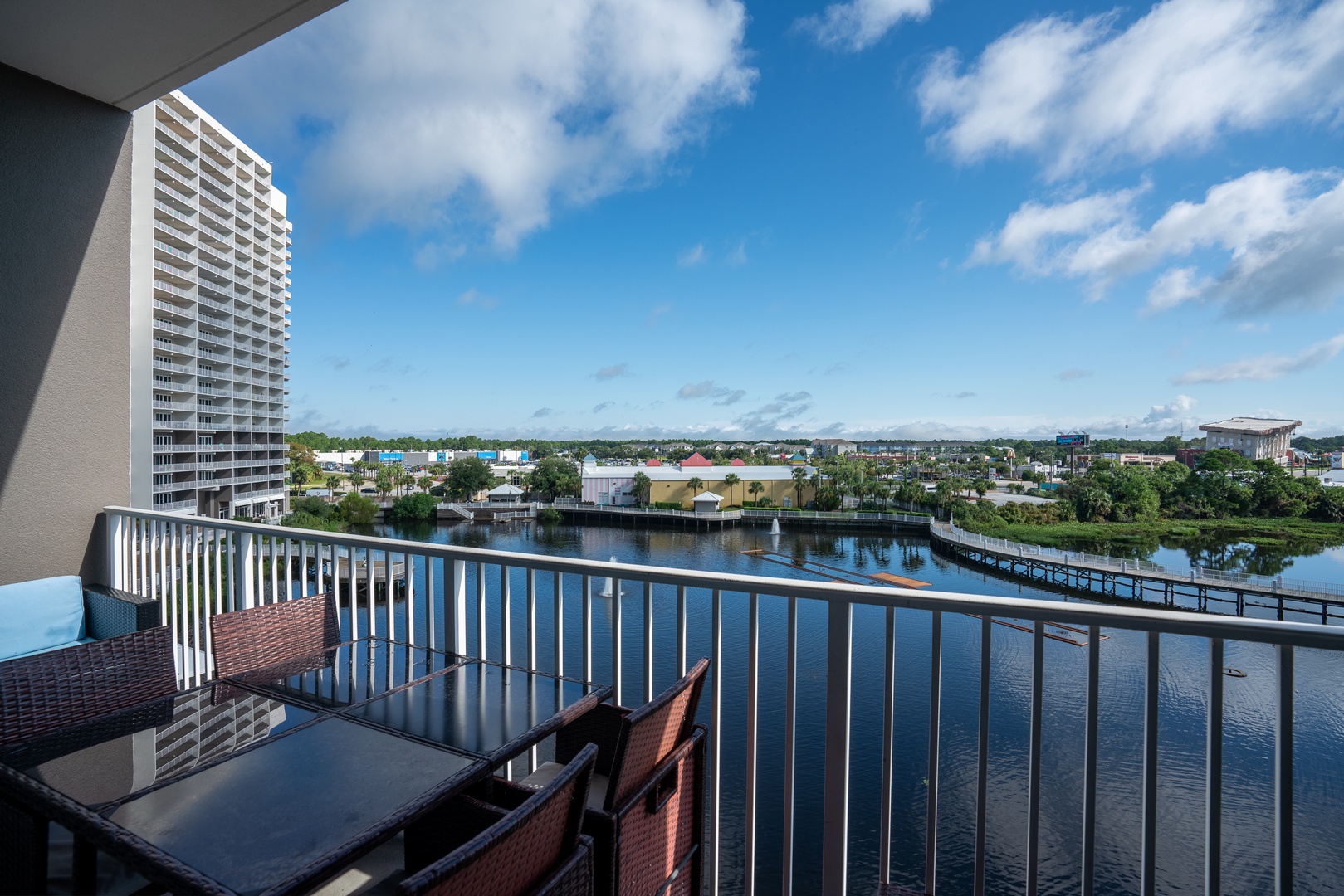 Step out onto the balcony & soak in the stunning views!