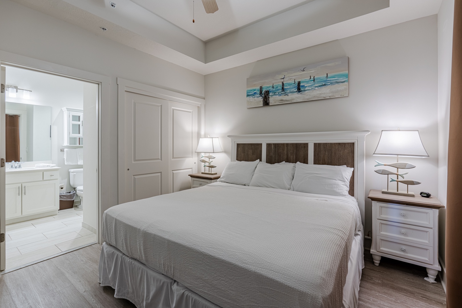 King Bedroom with En Suite Bathroom and Smart TV