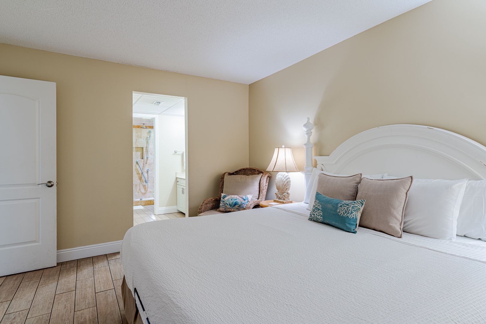 Bedroom with a bathroom