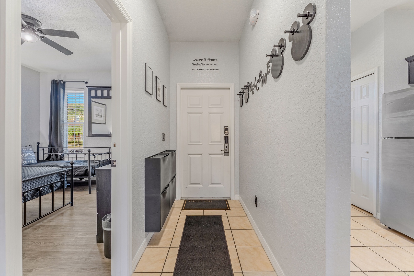 Entryway with everything you need to get settled!