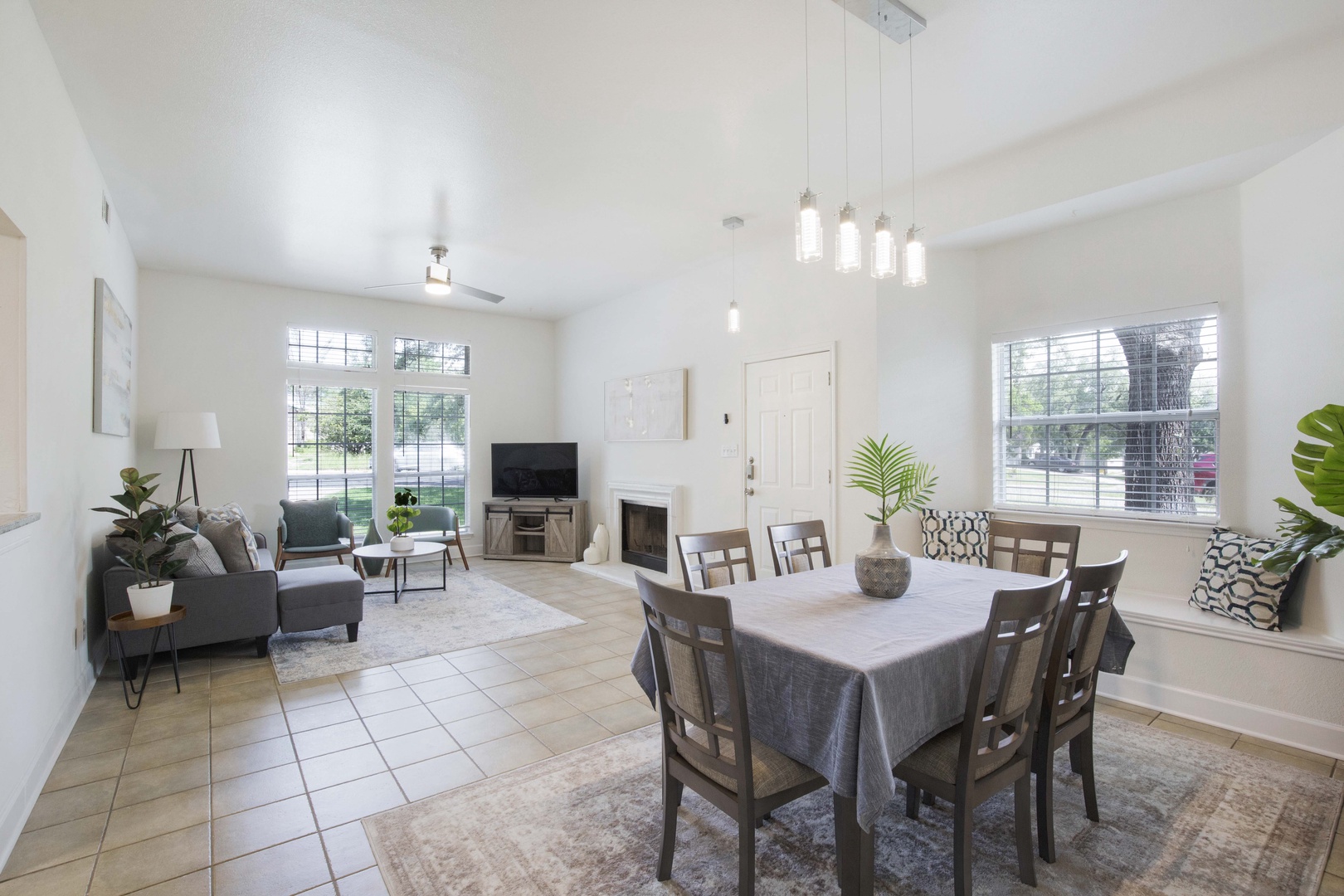 Living and dining area