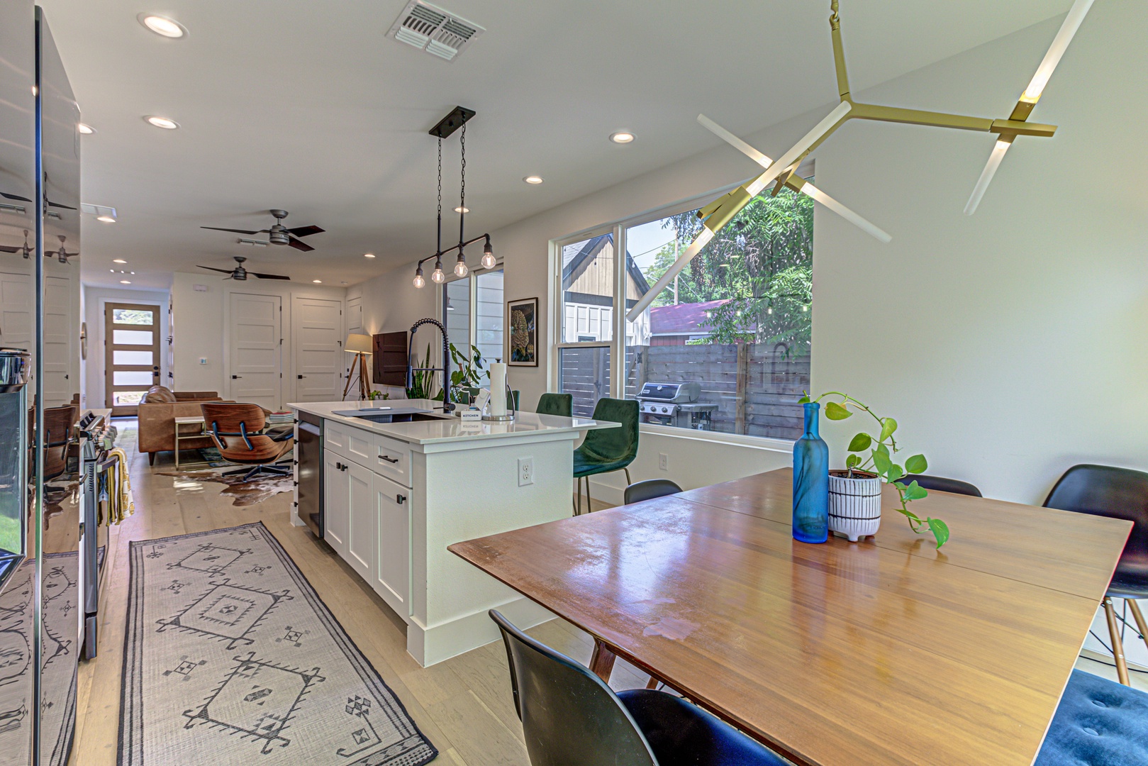 Kitchen and dining area