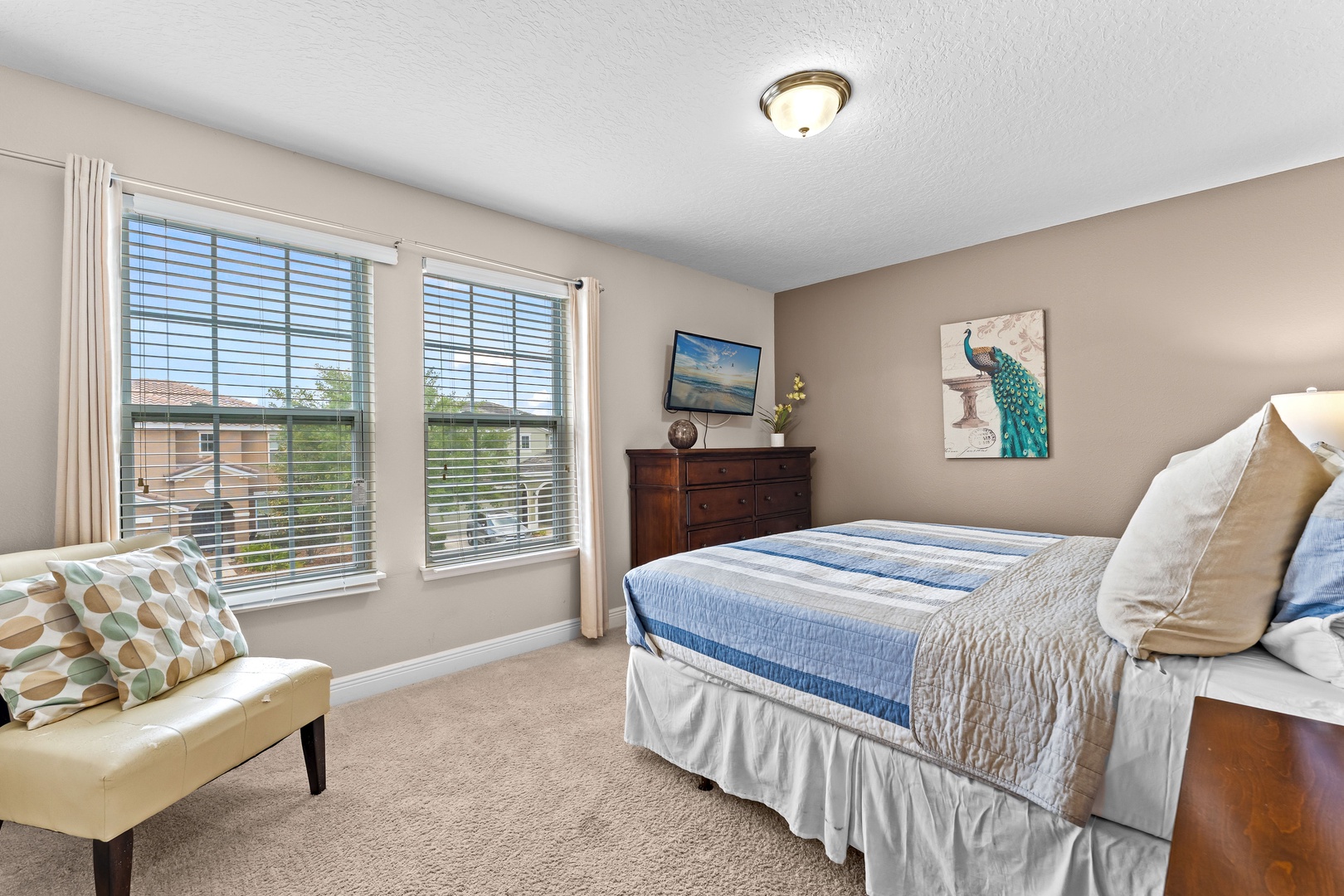 Bedroom 6 with king bed, Smart TV, and ensuite
