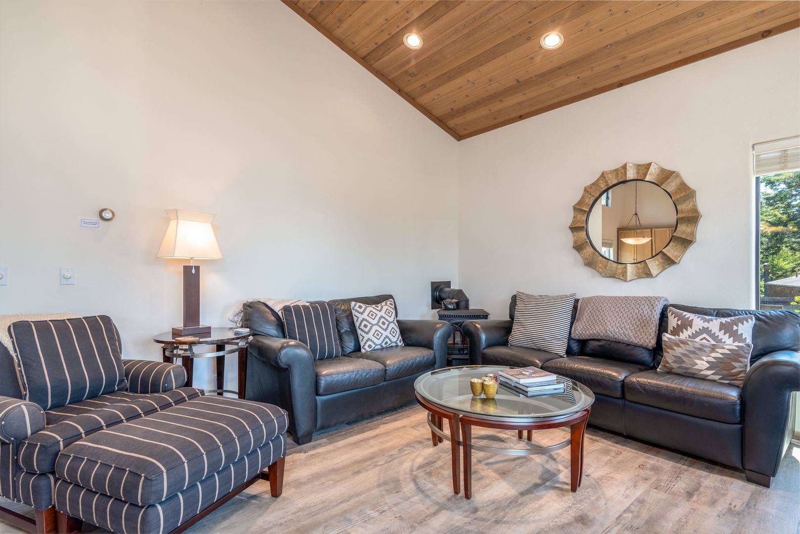 Living room with Smart TV and deck access
