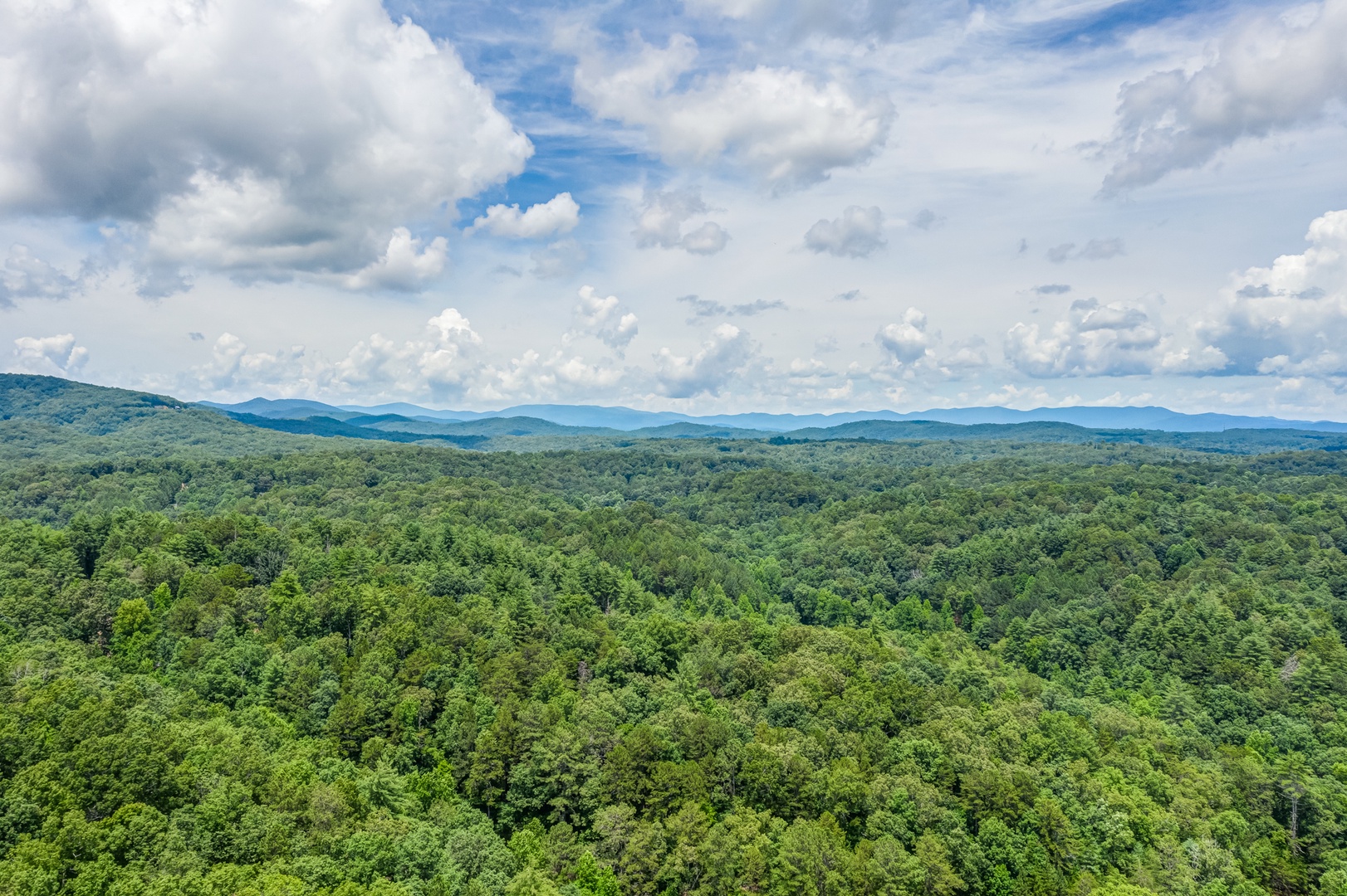 Enjoy the stunning landscape during your visit to North Georgia Mountains