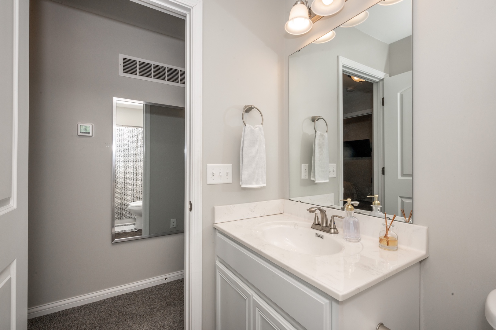 Bathroom #1 Shower/Tub Combo