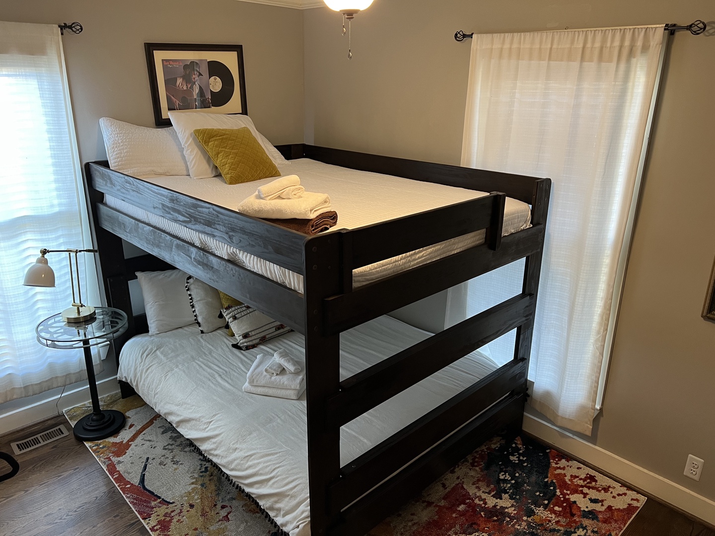 Bedroom 2 with Queen/Queen bunk bed