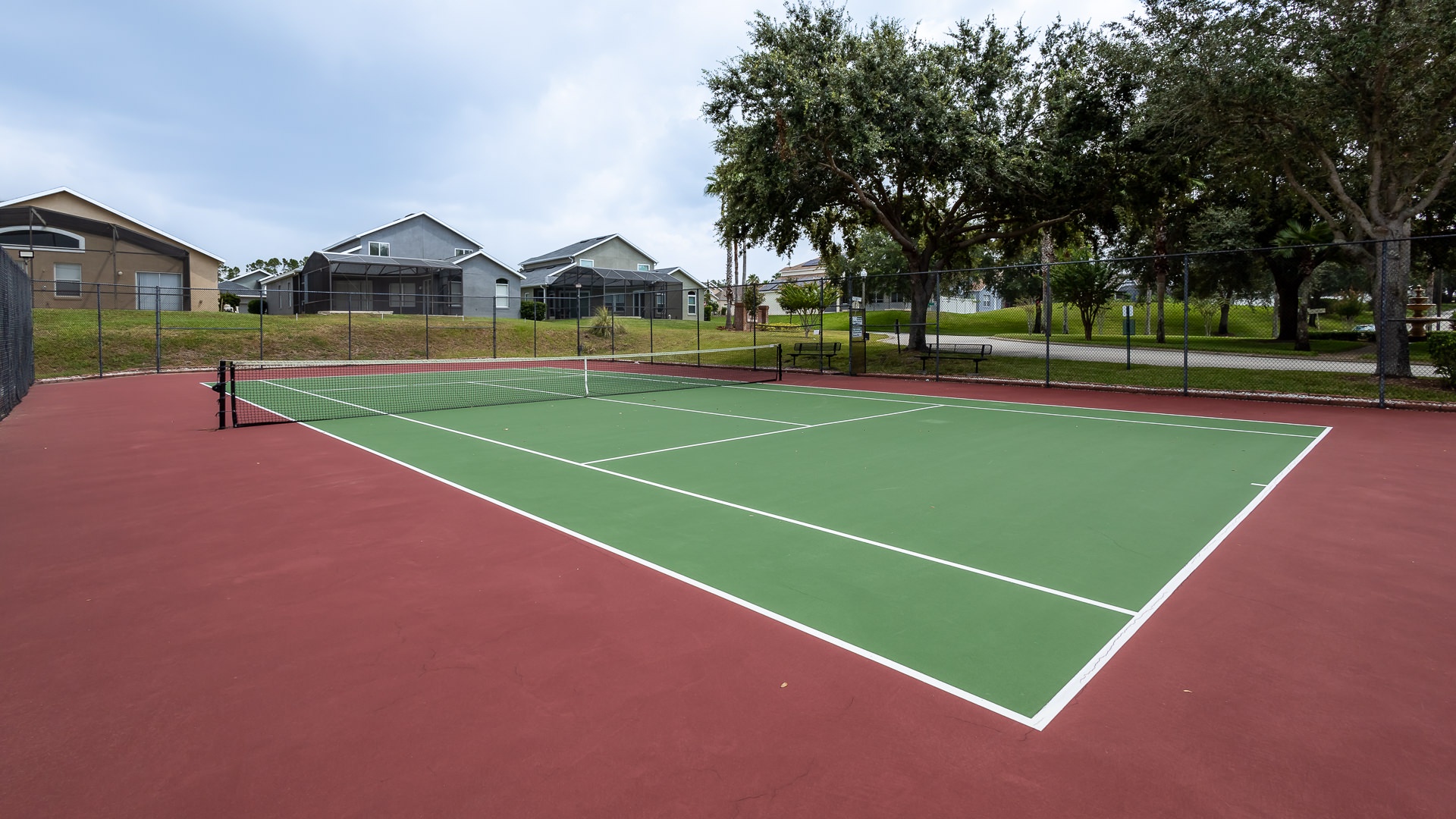 Tuscan Ridge-The Village community tennis court