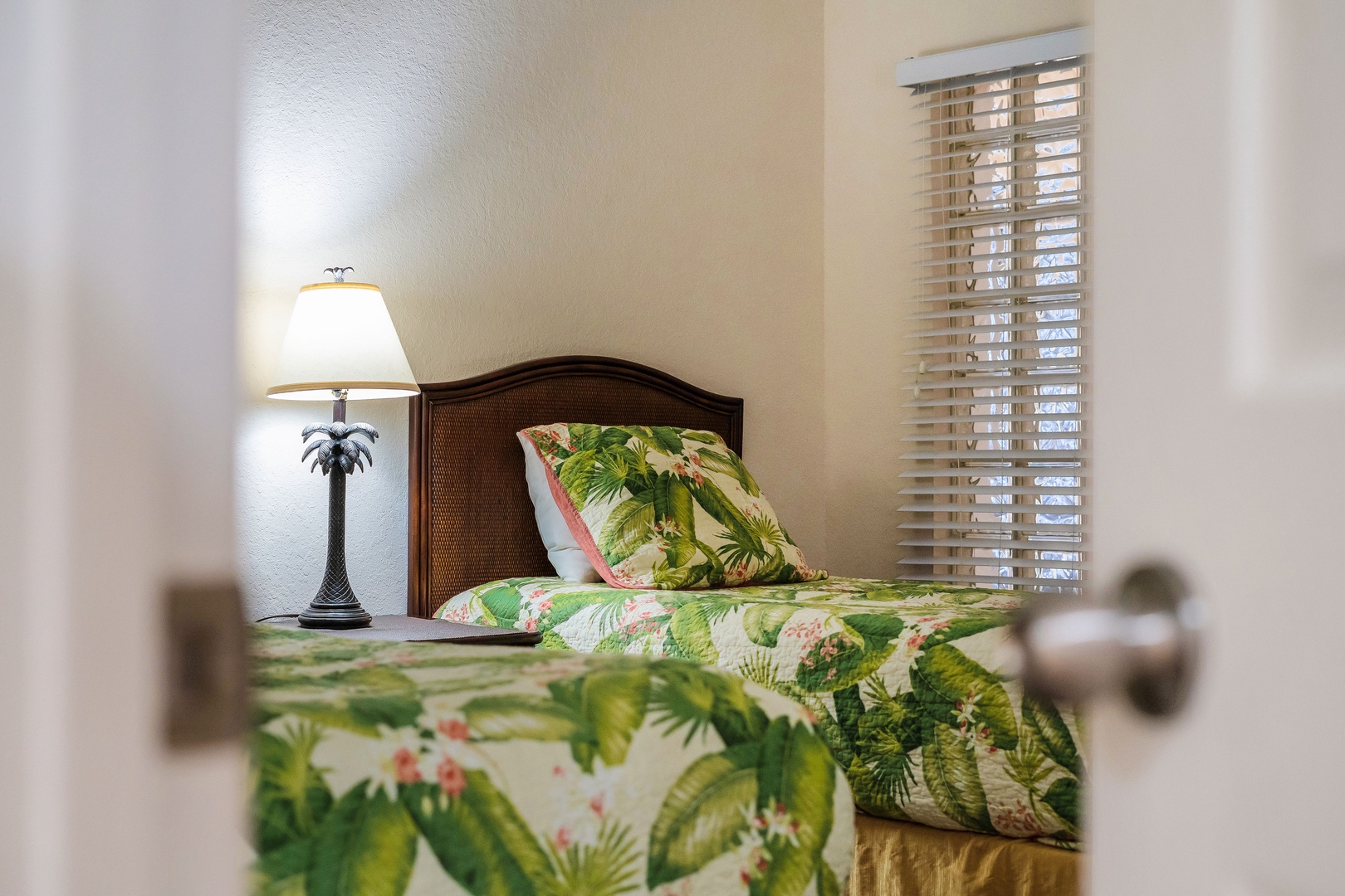 Bedroom 1 with 2 twin beds and TV