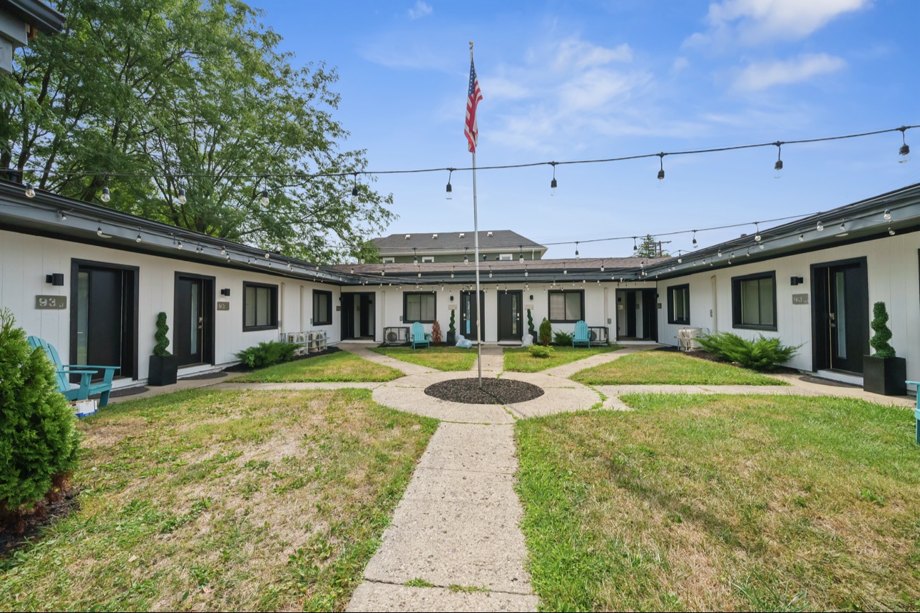 Enjoy the sunshine & fresh air in the tranquil courtyard