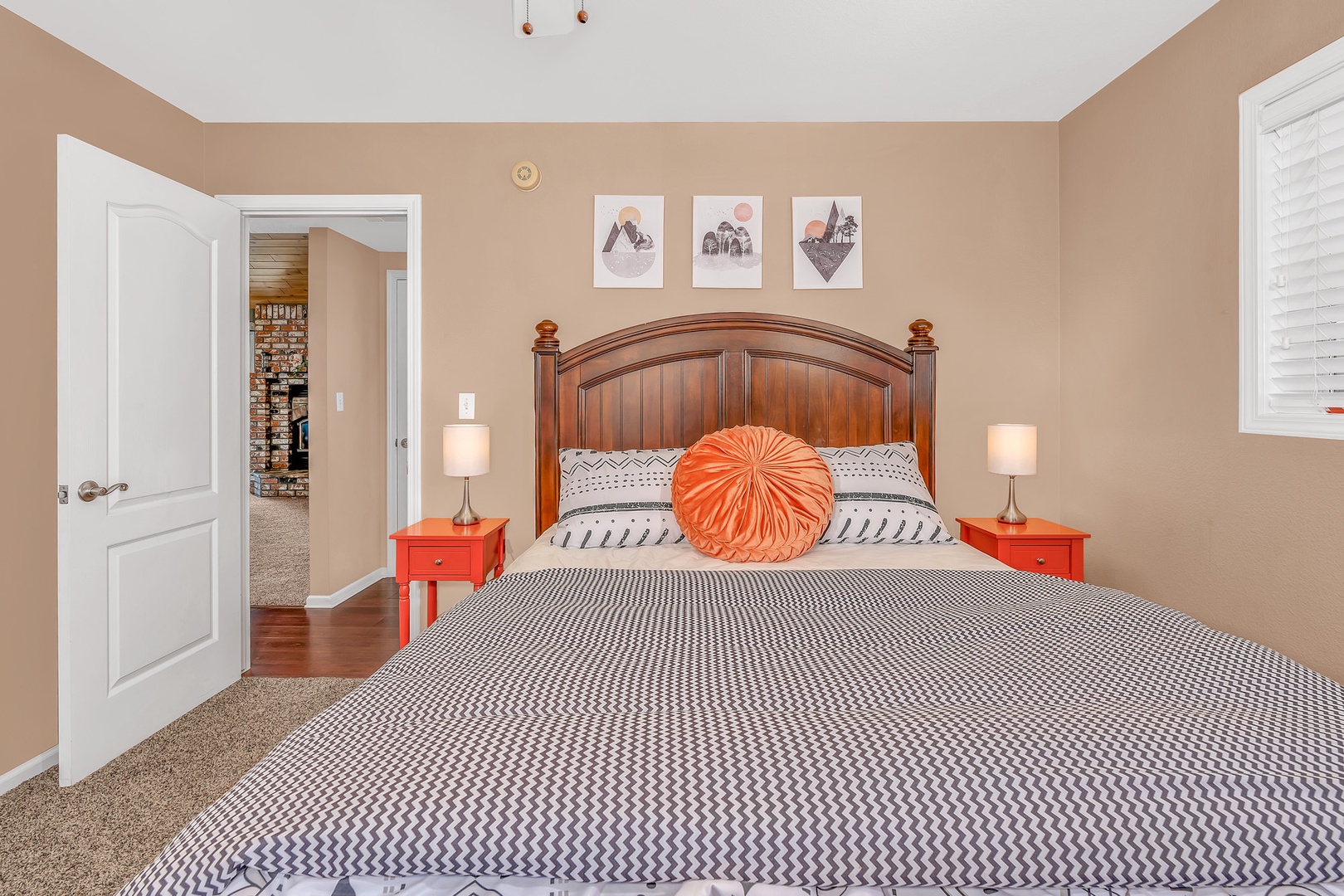 Bedroom #1 Queen