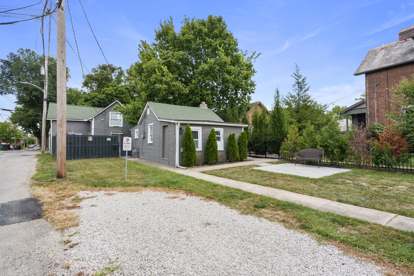 Welcome to German Village Beach Bungalow!