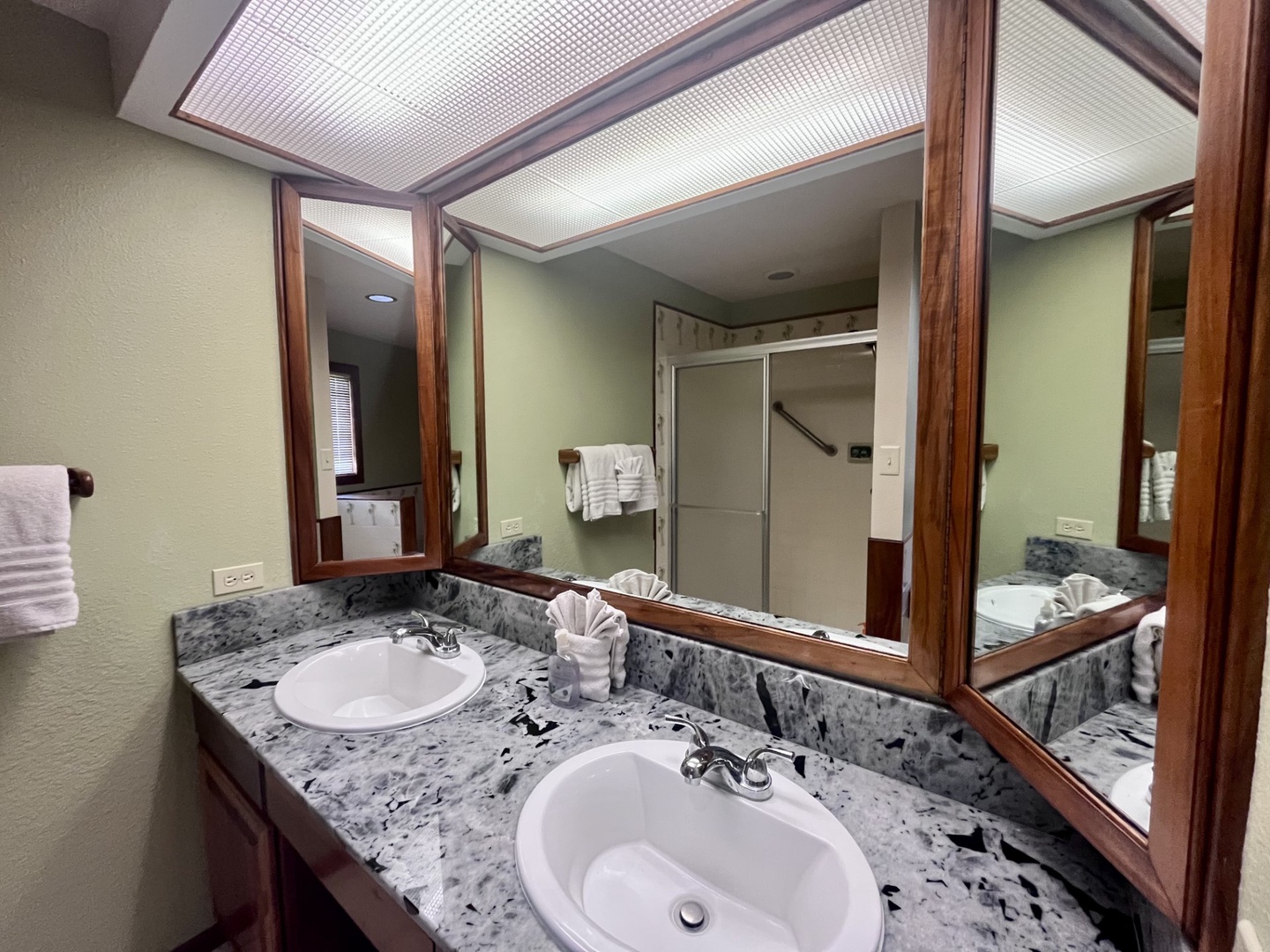 Guest bathroom vanity