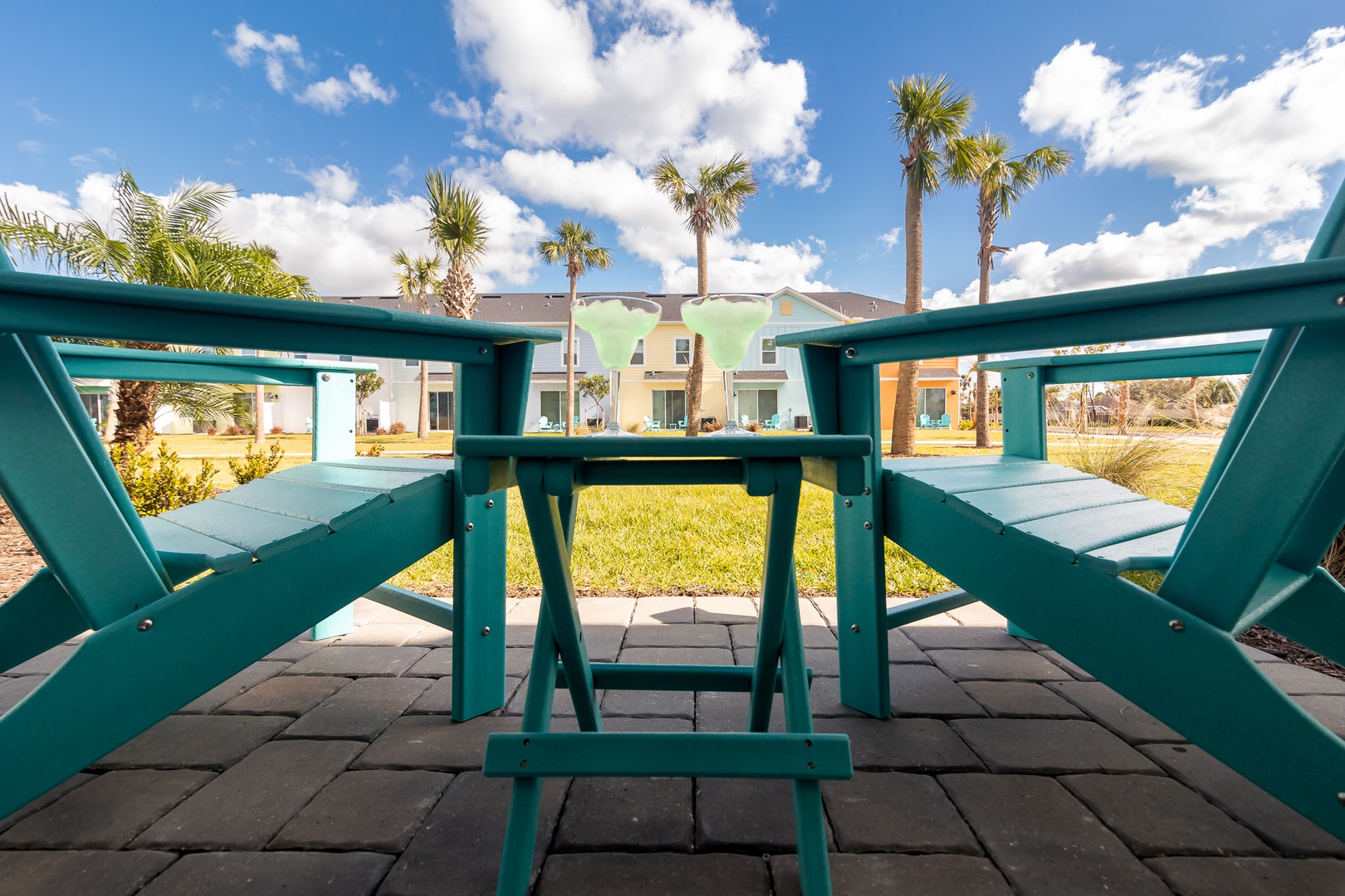Take in the breeze and unwind at Blue Sky Hideaway