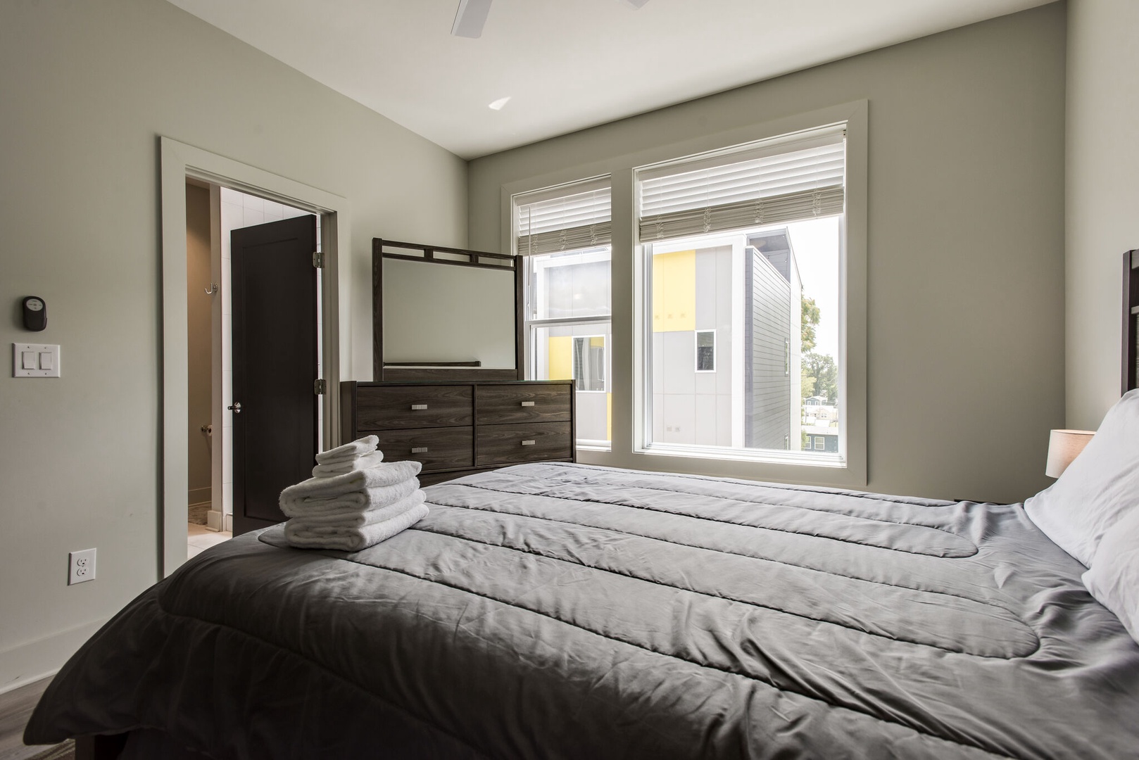 Third Floor Bedroom #2 Queen Bed