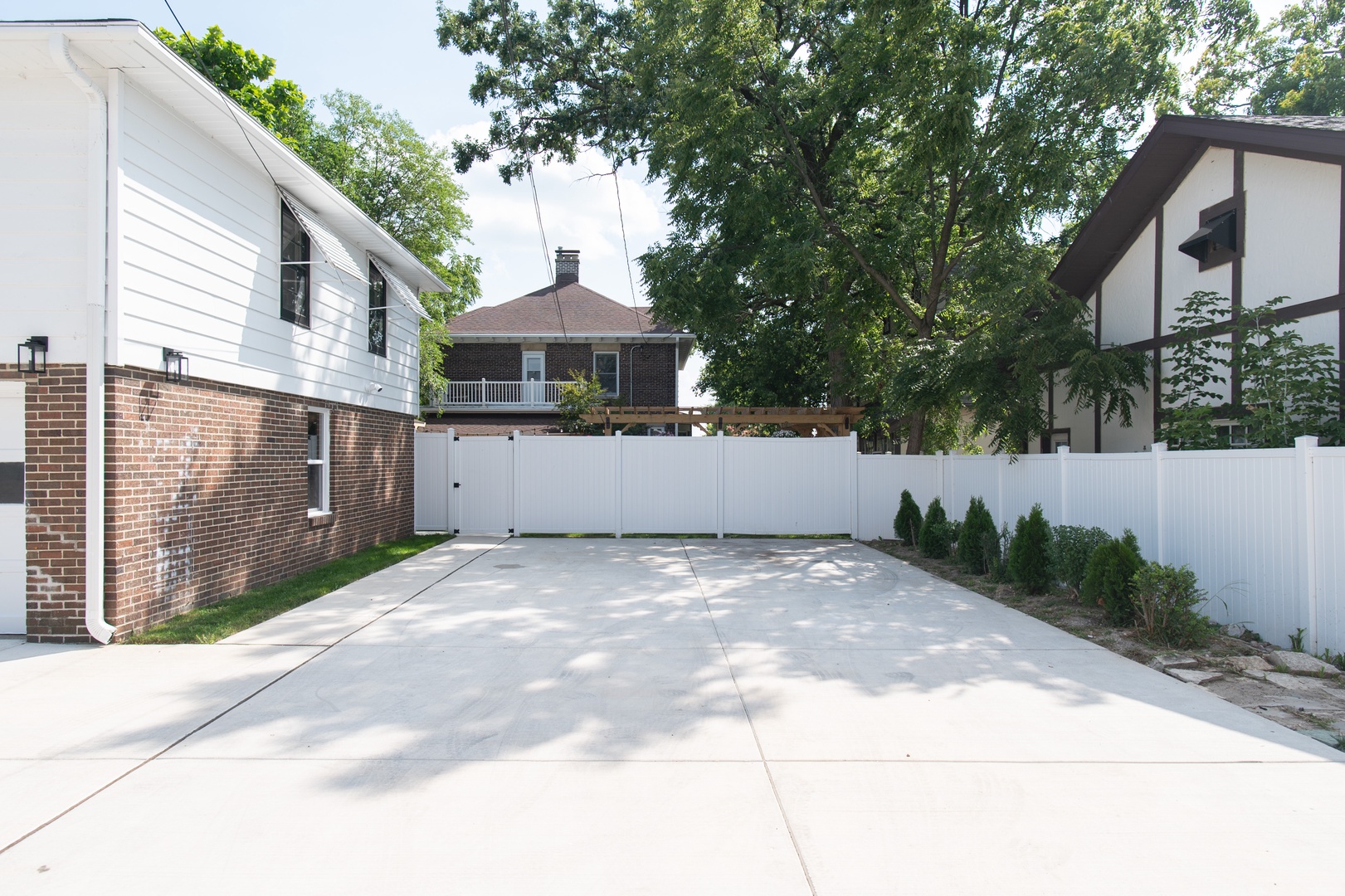 This home offers parking for up to 4 vehicles in the driveway