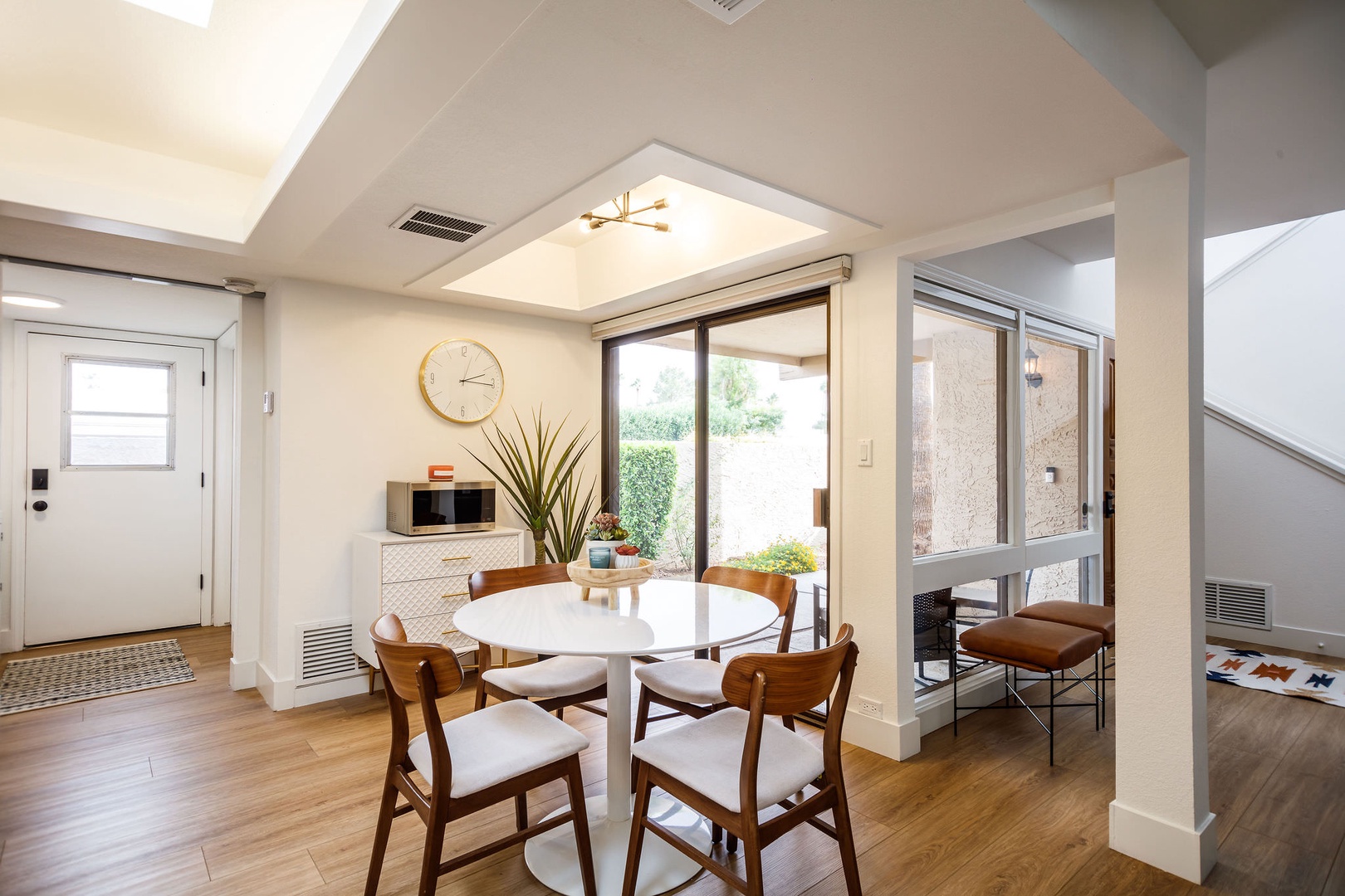 Breakfast nook with access to outdoors