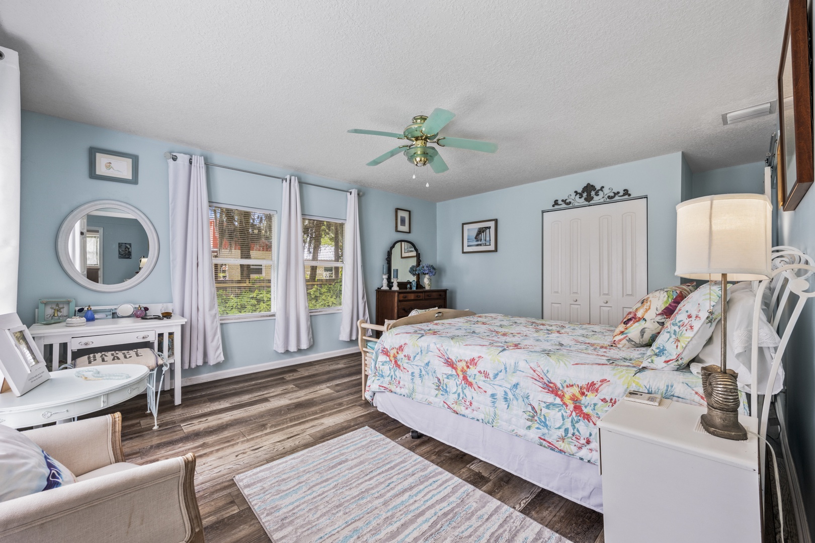 Bedroom 3 with queen bed, and ensuite