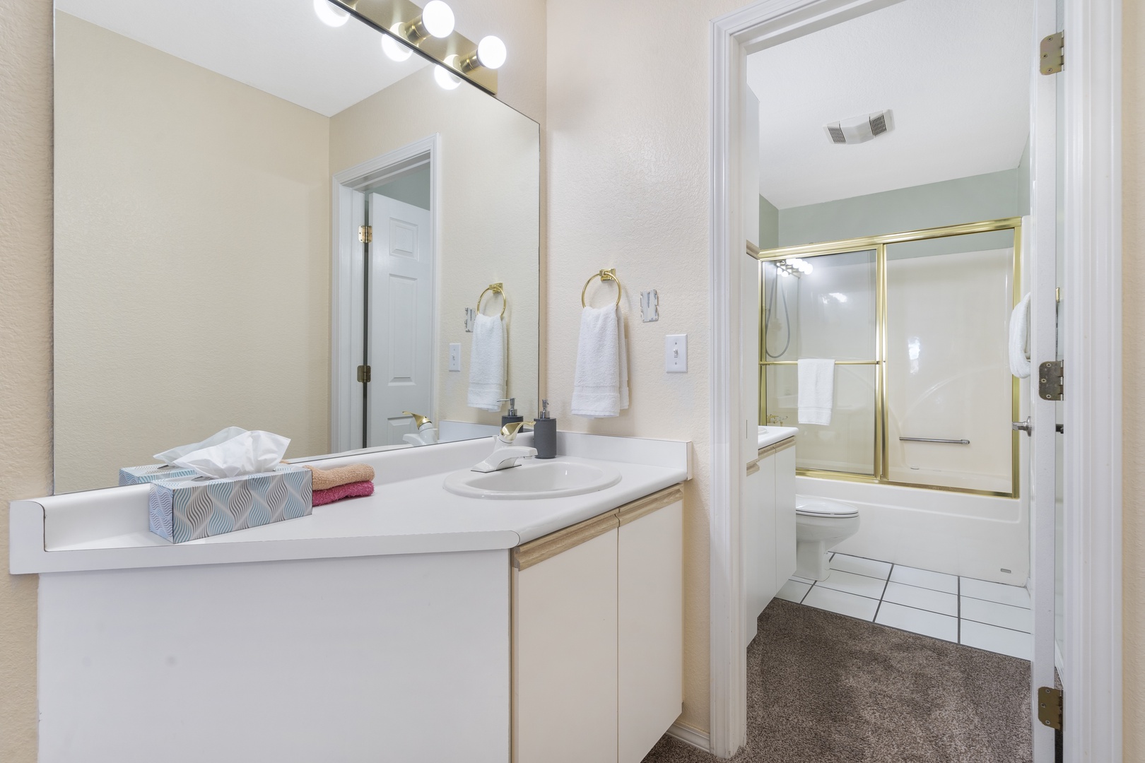 Bathroom # Shower/Tub Combo En-Suite to Bedroom #2