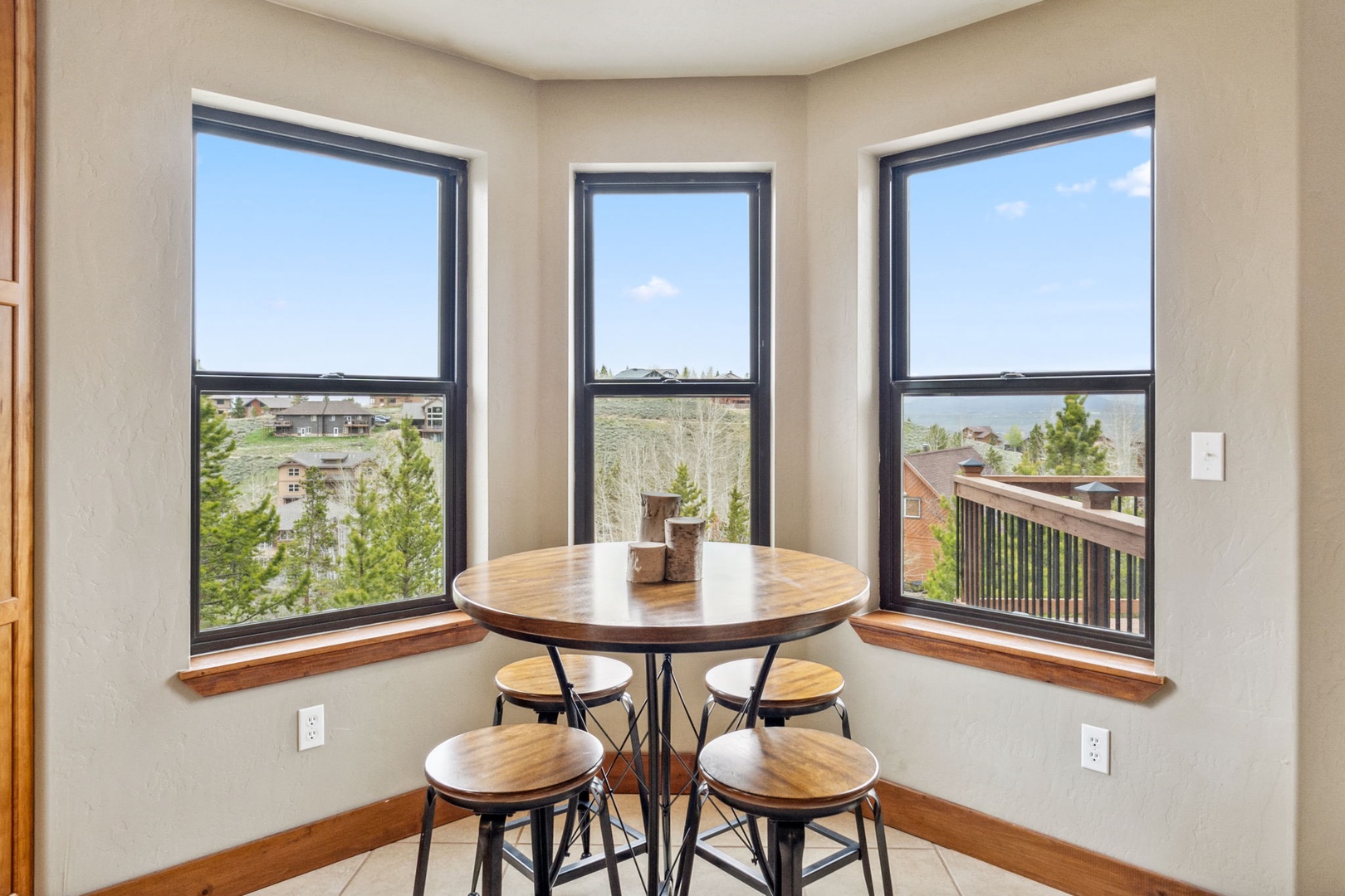 Sip morning coffee or grab a bite with a view at the breakfast table