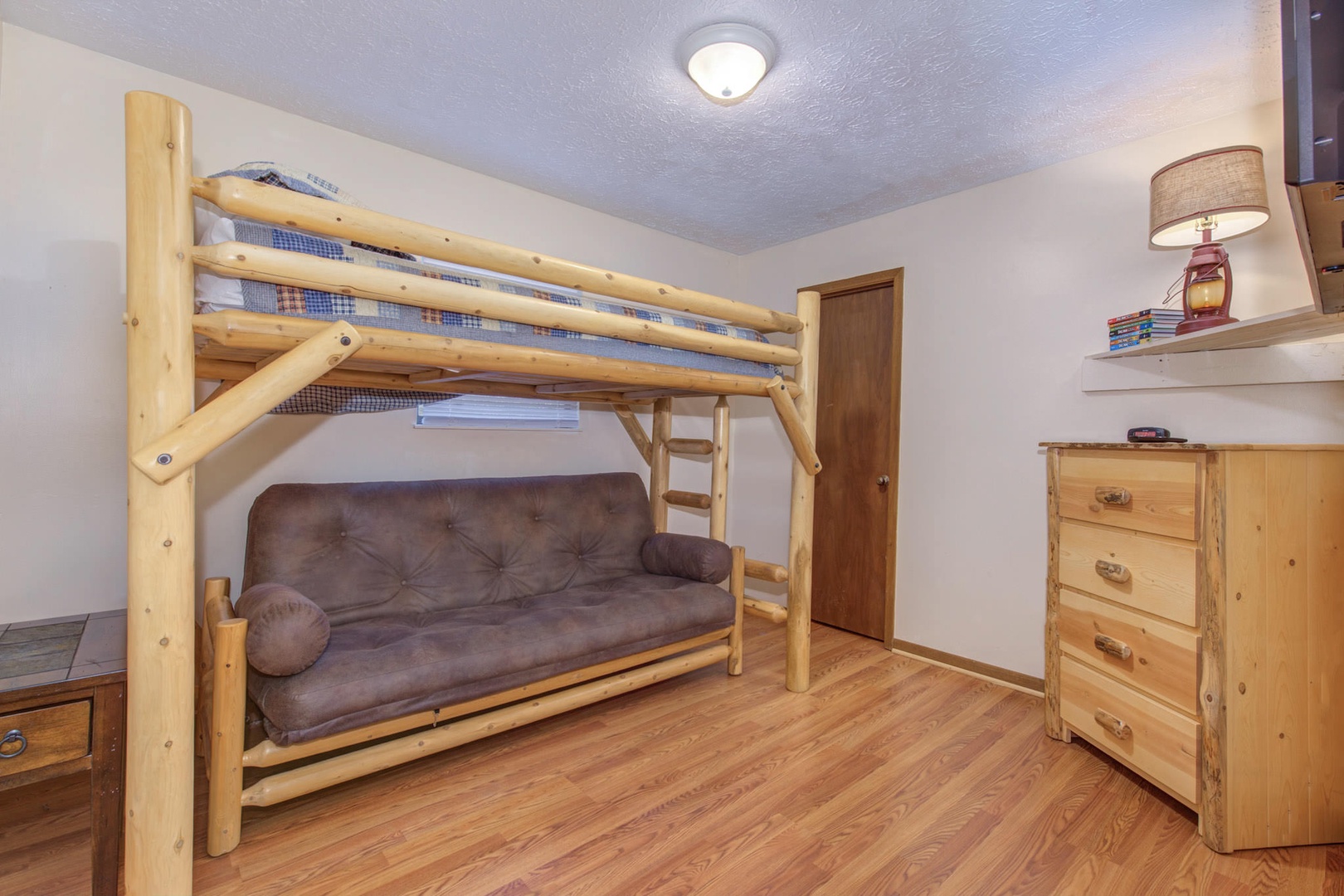 Bedroom #2 Twin Bed and Futon