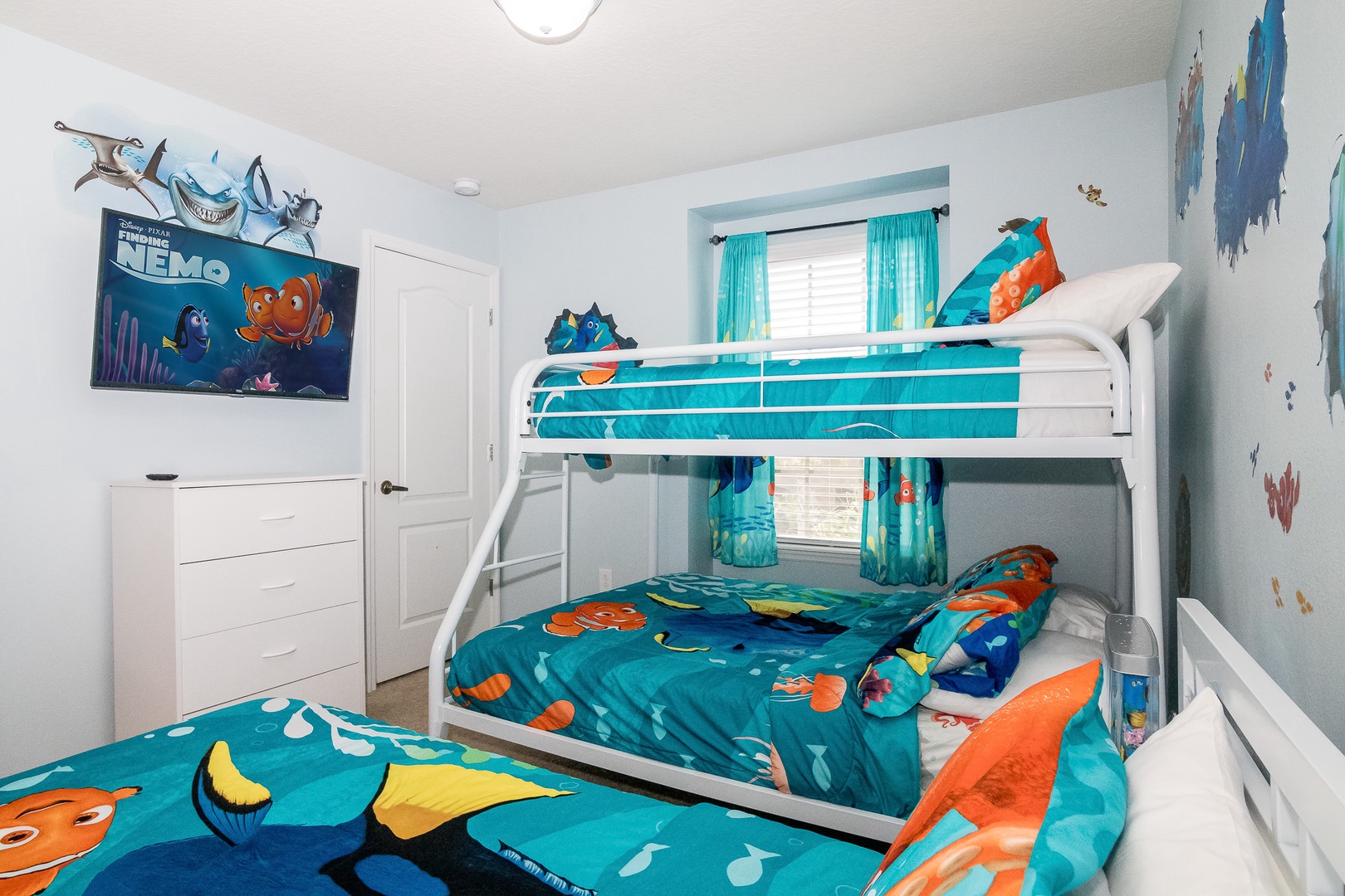 Bedroom 3 Finding Nemo themed with Twin/Queen bunk bed, Twin bed, and Smart TV (2nd floor)