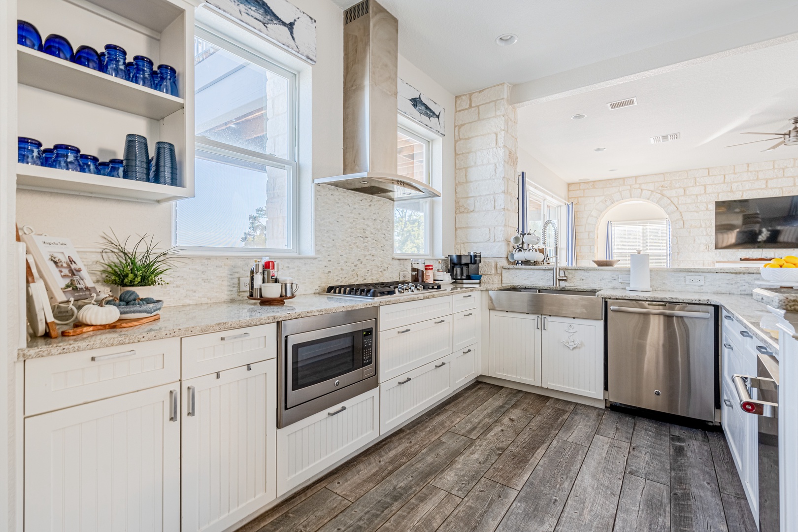 Spacious kitchen
