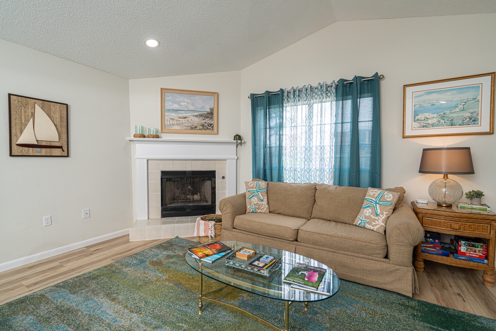 Unwind & relax together in the spacious, airy living room