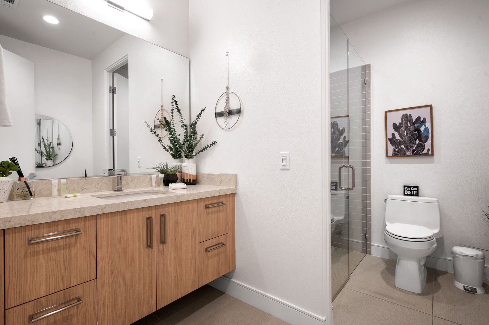Bathroom 3 shared with stand-up shower