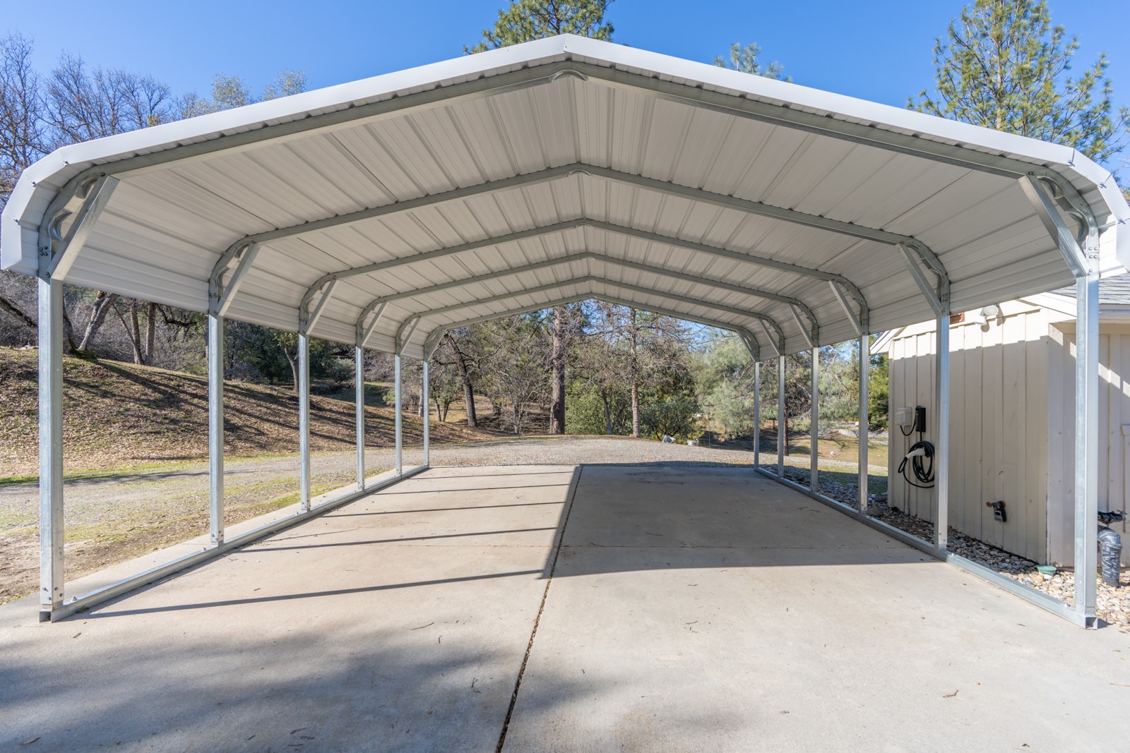 Covered parking space