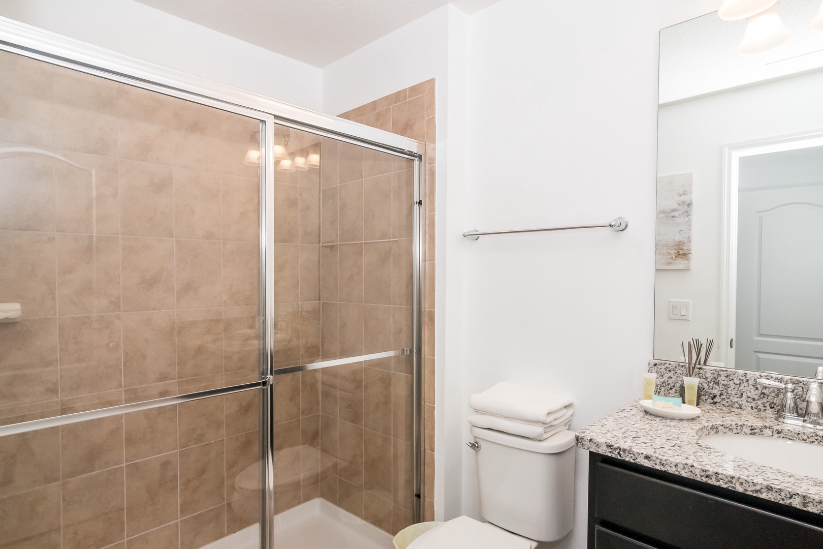 Bathroom 4 en-suite with walk-in shower