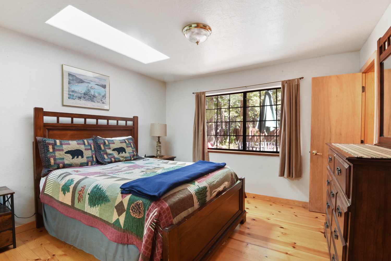 Bedroom 4 with queen bed, and ensuite