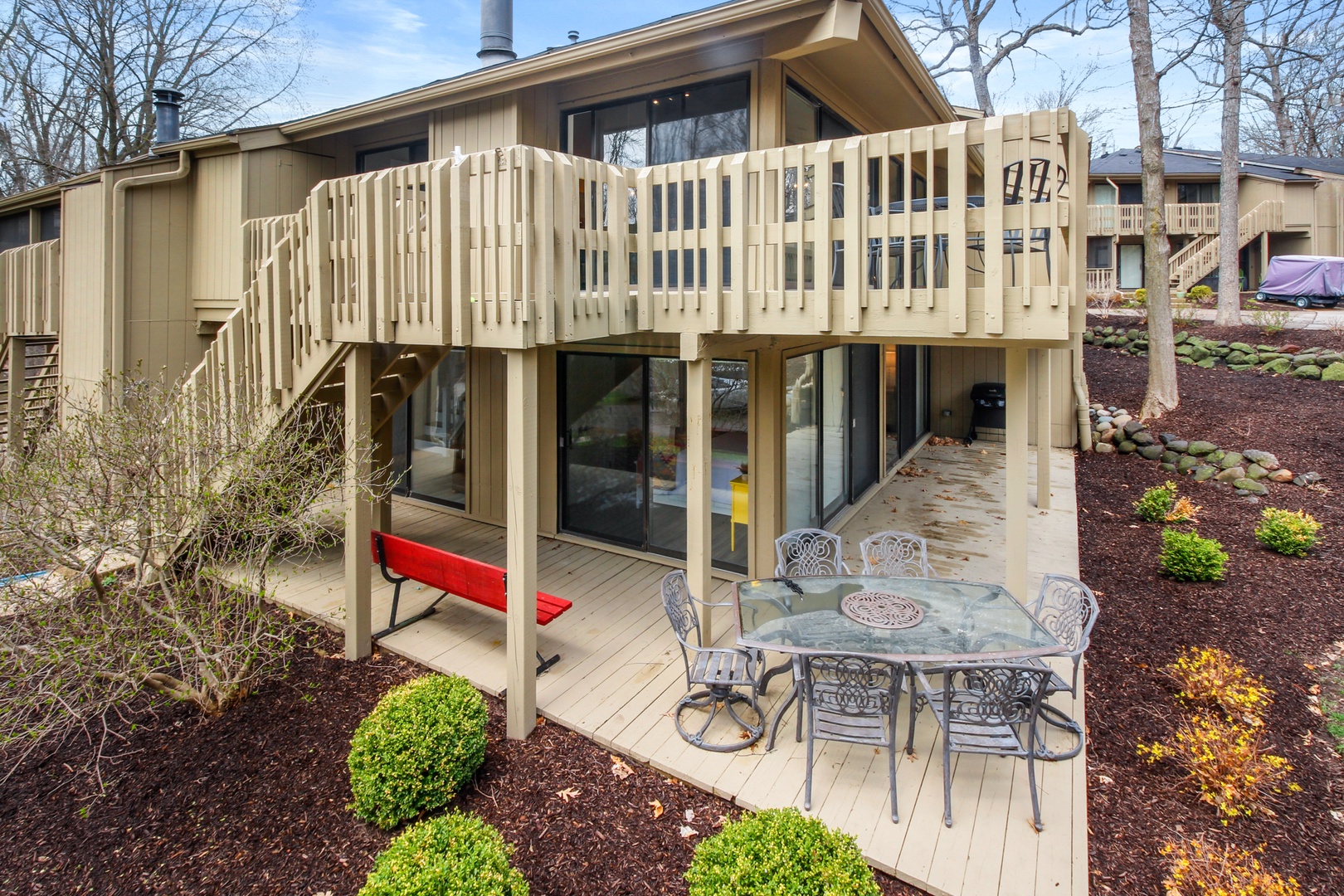 Relax on the back deck while you grill up a feast