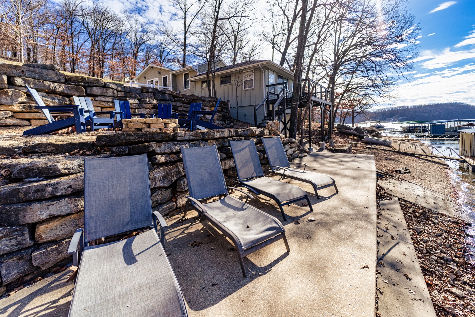 Lounge by the lake & soak in the sun!