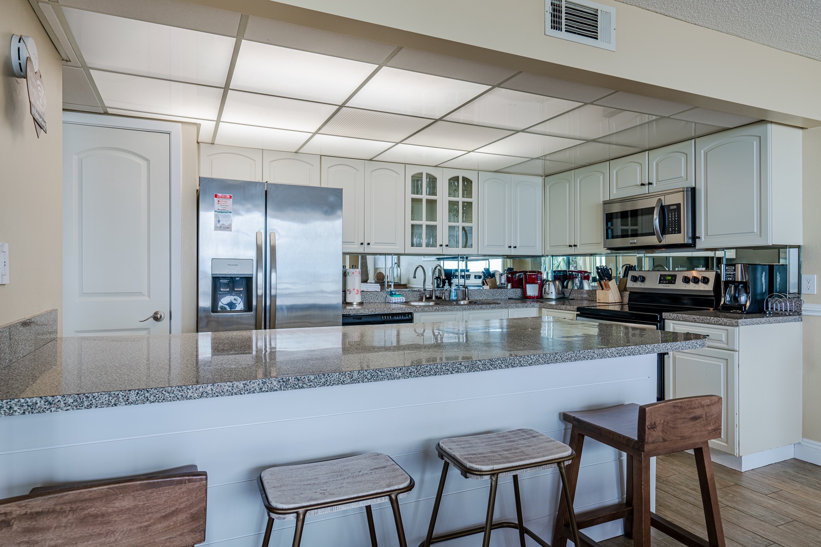 Breakfast bar with seating