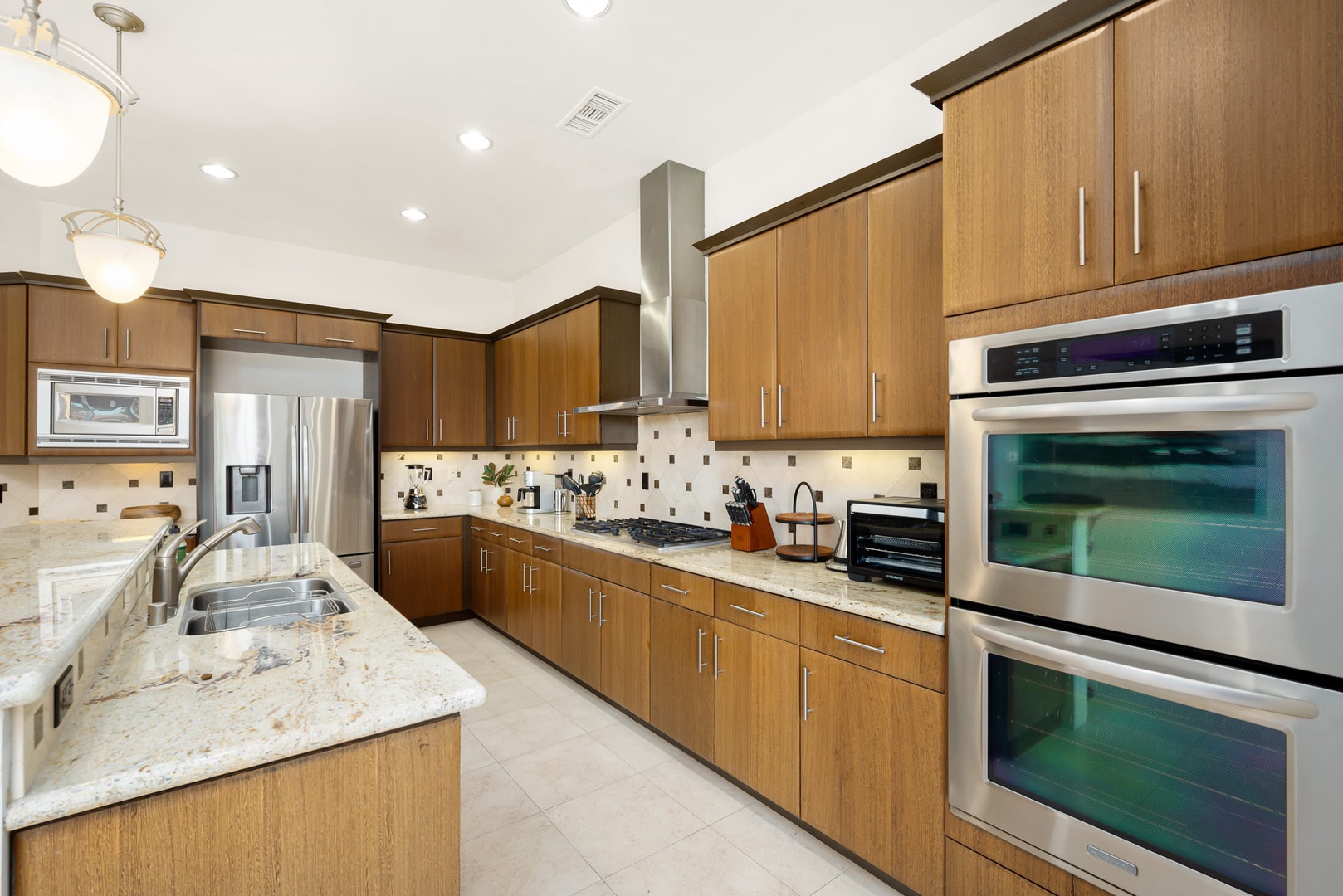 Spacious kitchen