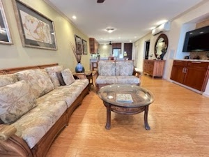 Living room leading to the private lanai