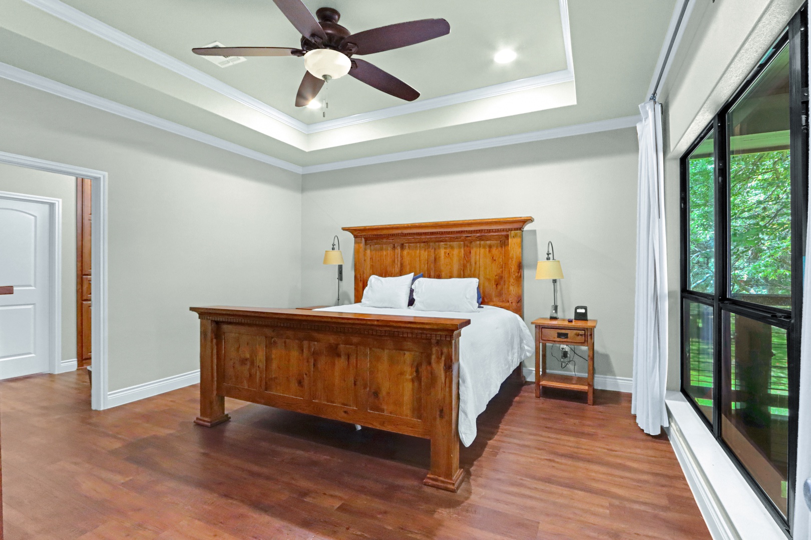 Indulge in comfort with the 3rd bedroom’s king bed, smart TV, & ensuite