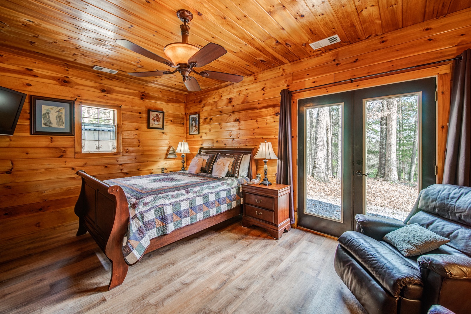 (Addition) Queen Master Bedroom with En Suite, TV, and Seating Area