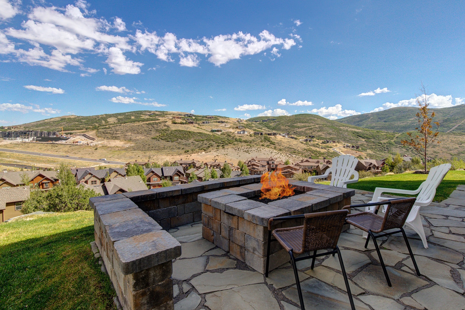 Private fire pit area for you and your guests to enjoy
