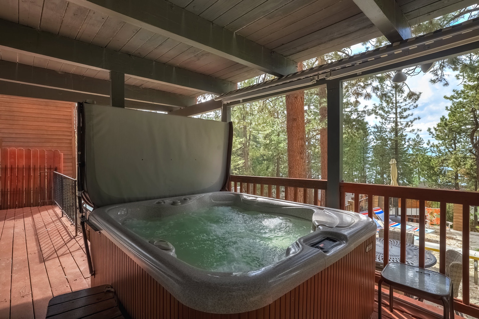 Covered hot tub open year round!