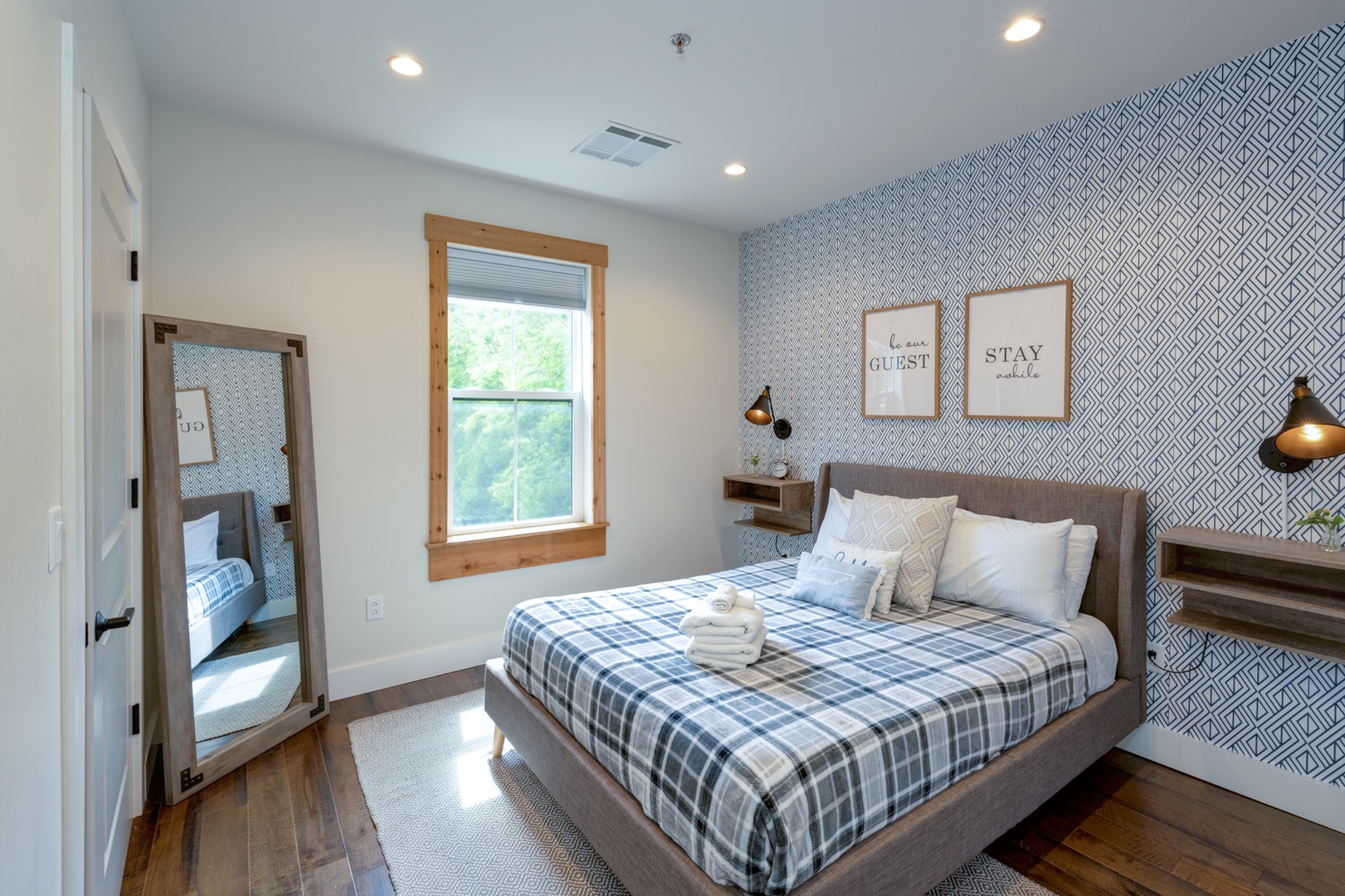 After a day exploring the Music City, retreat to your very own queen bedroom