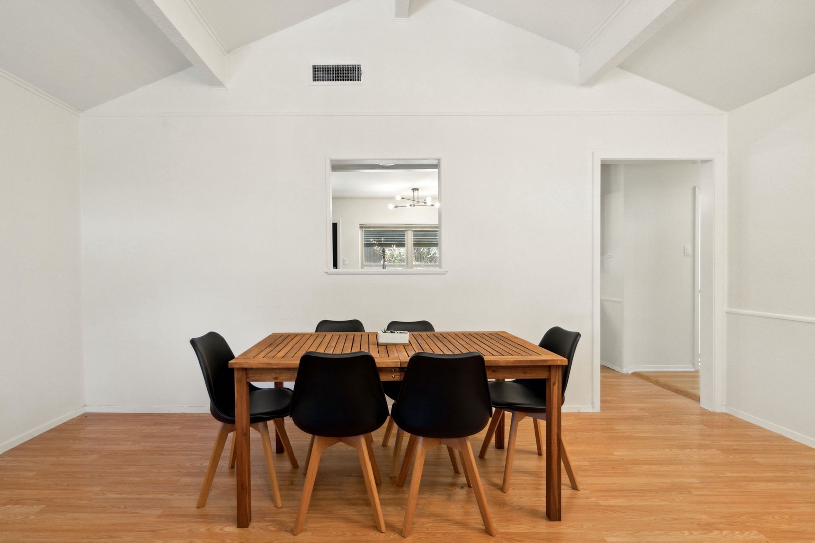 Dining table with seating for 6