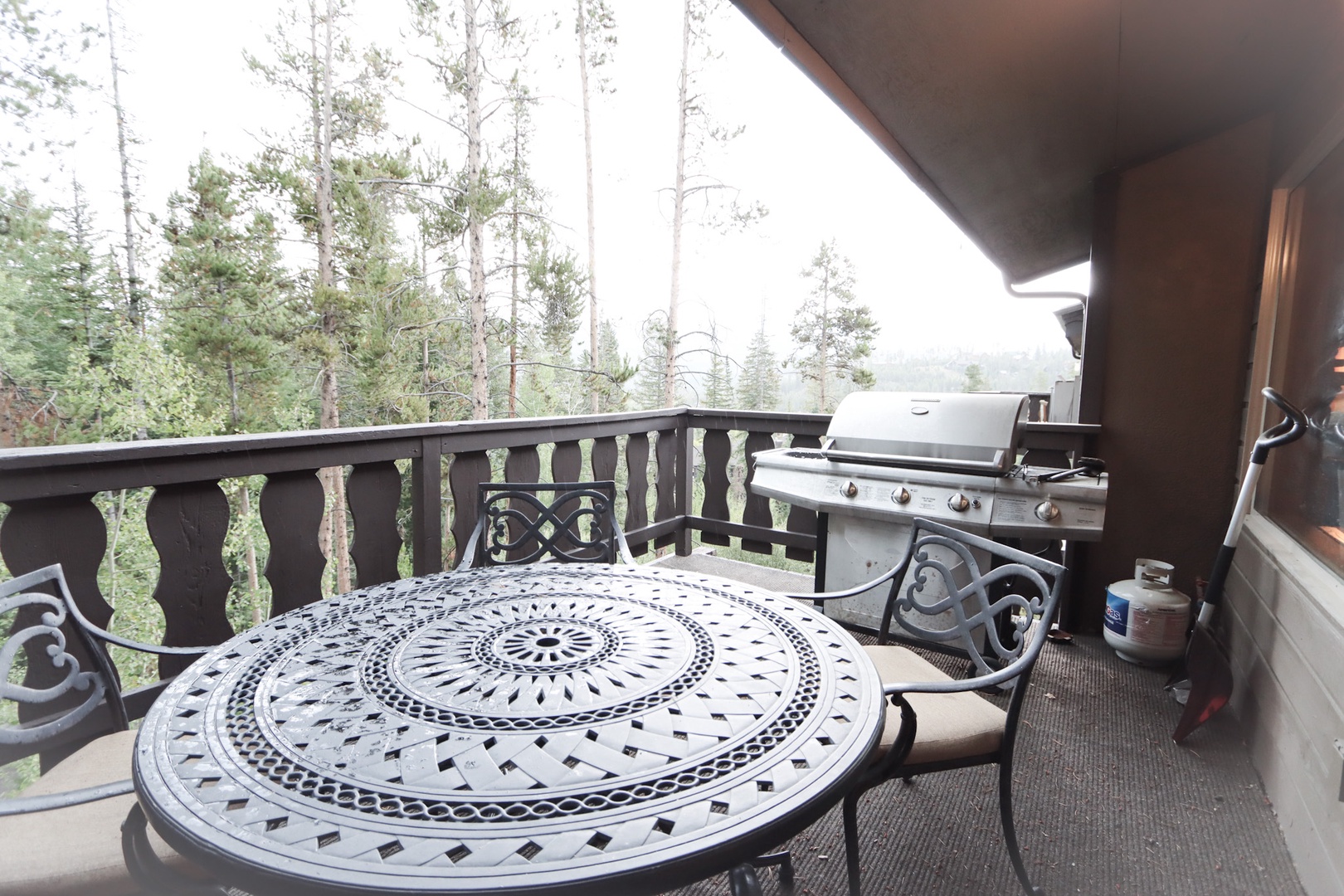 Dine al fresco or relax on the balcony while you grill up a feast!
