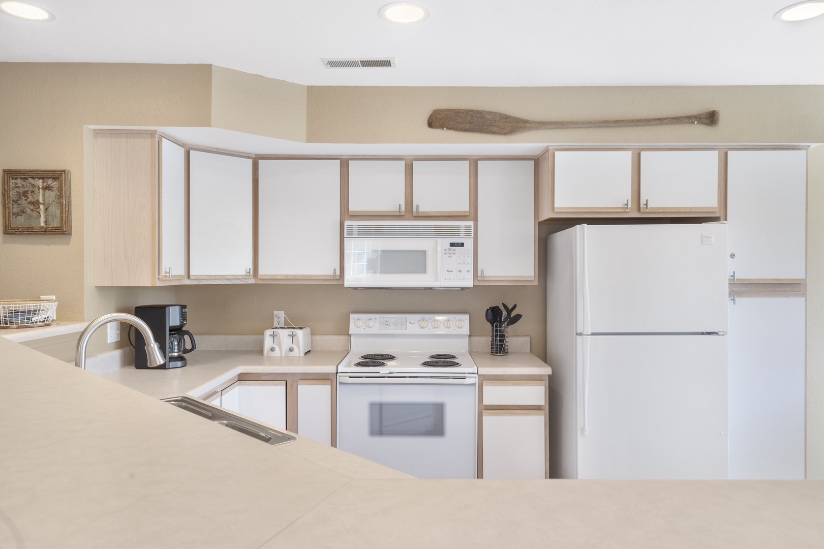 Fully equipped kitchen