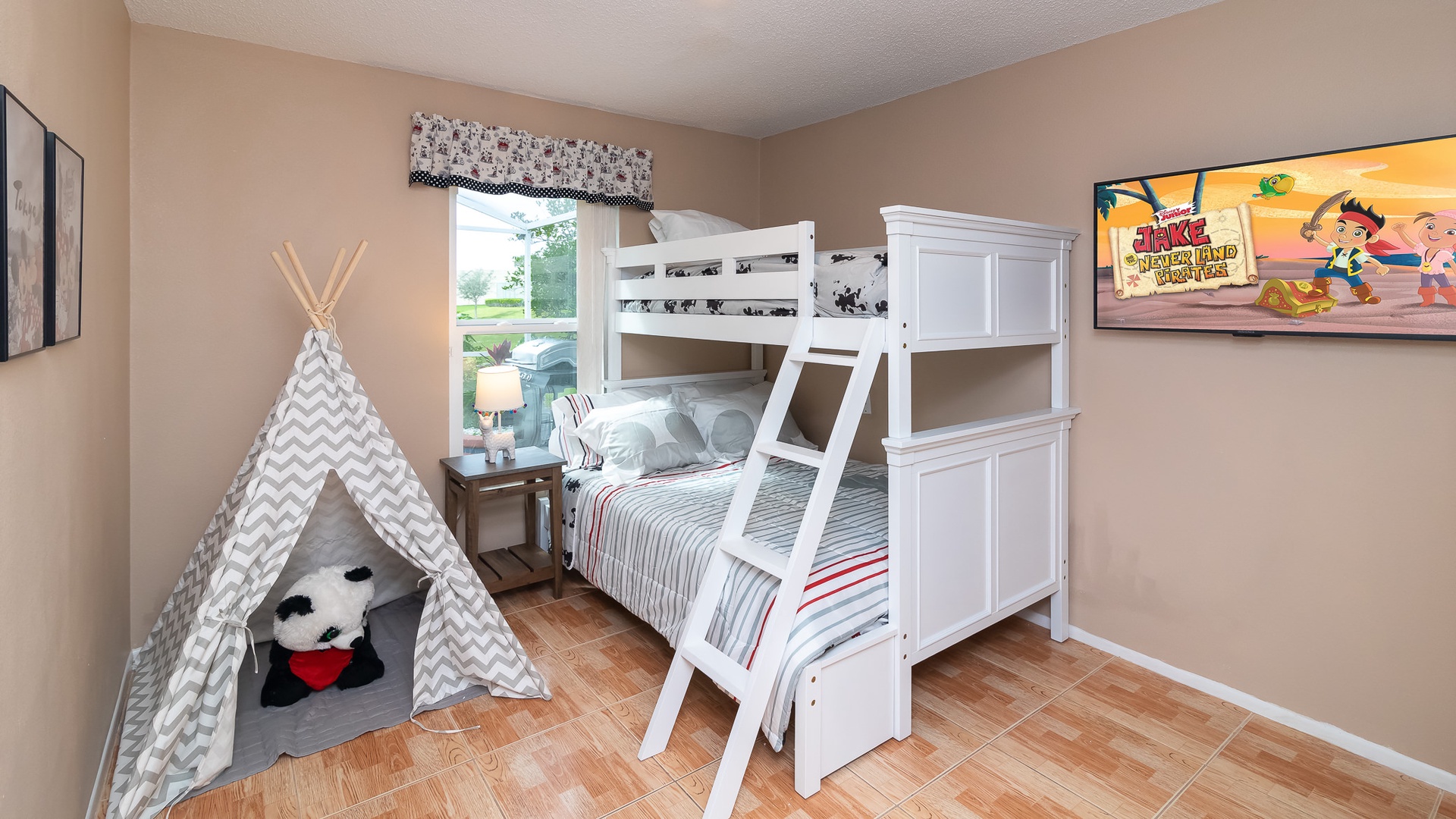 Kids Bedroom Full over Twin Bunk bed