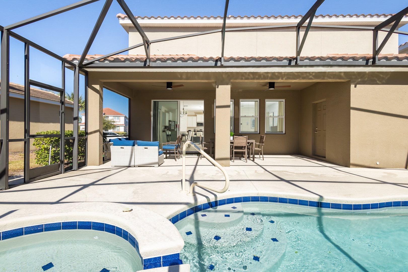 Make a splash in the private pool or lounge the day away under the lanai!