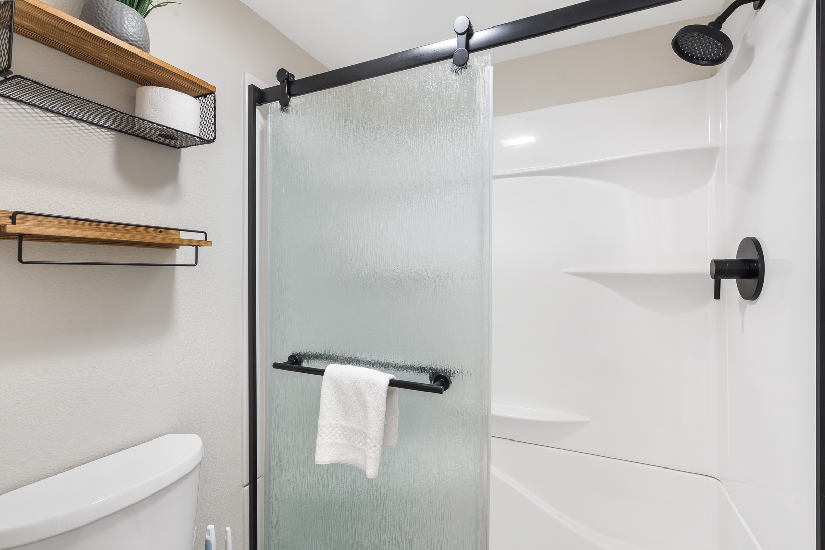 Shared en-suite bathroom with stand up shower