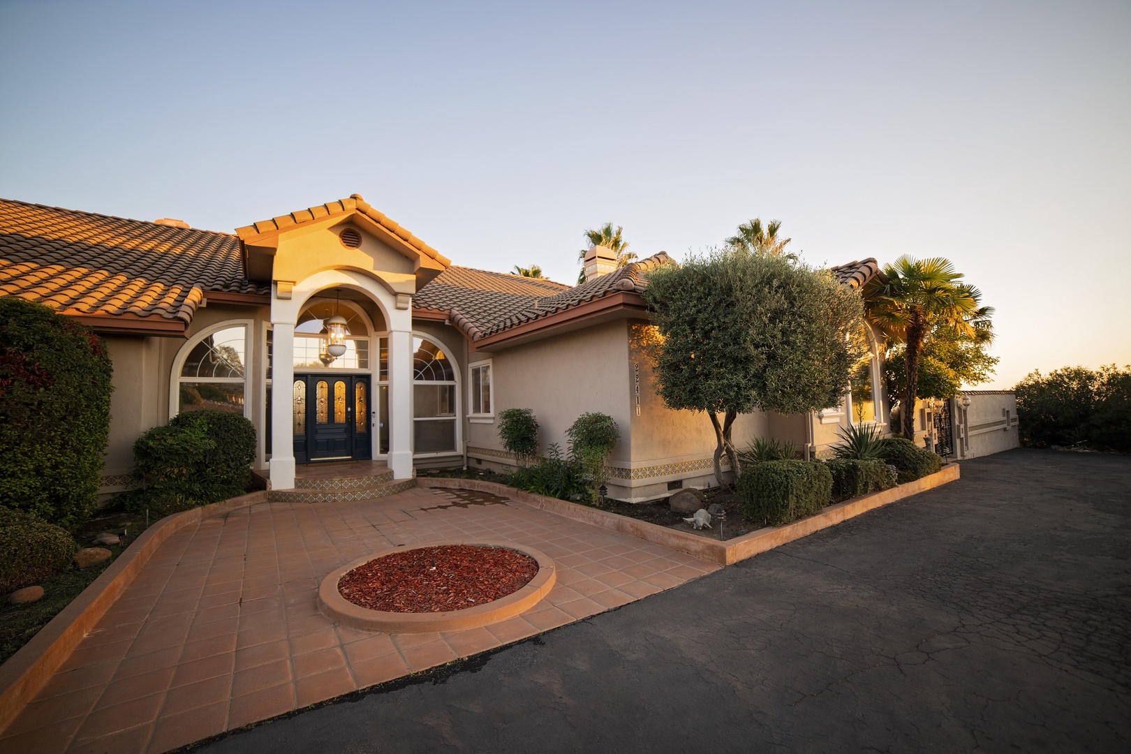 outdoor front entrance